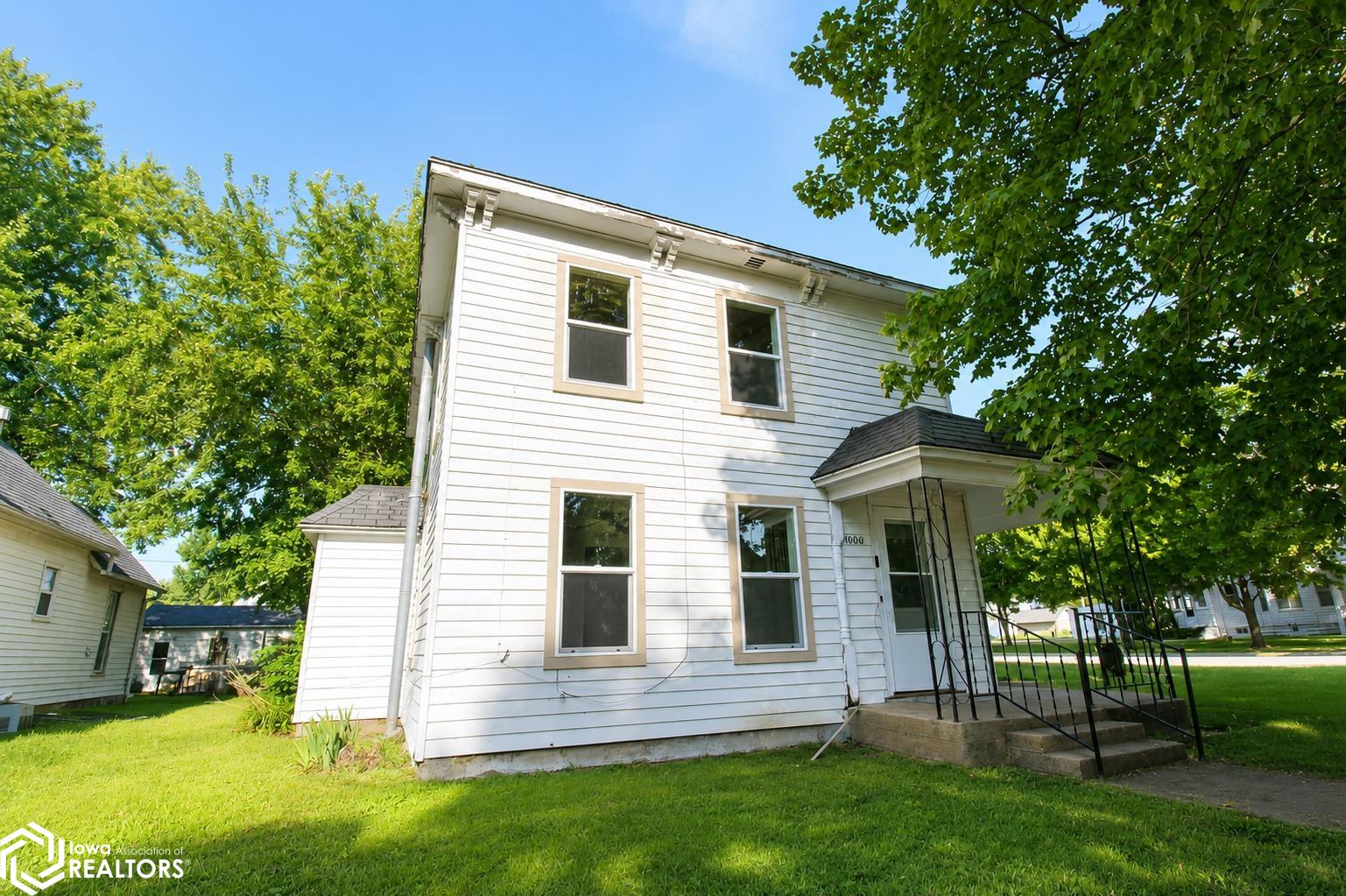 1000 Grant Street — photo