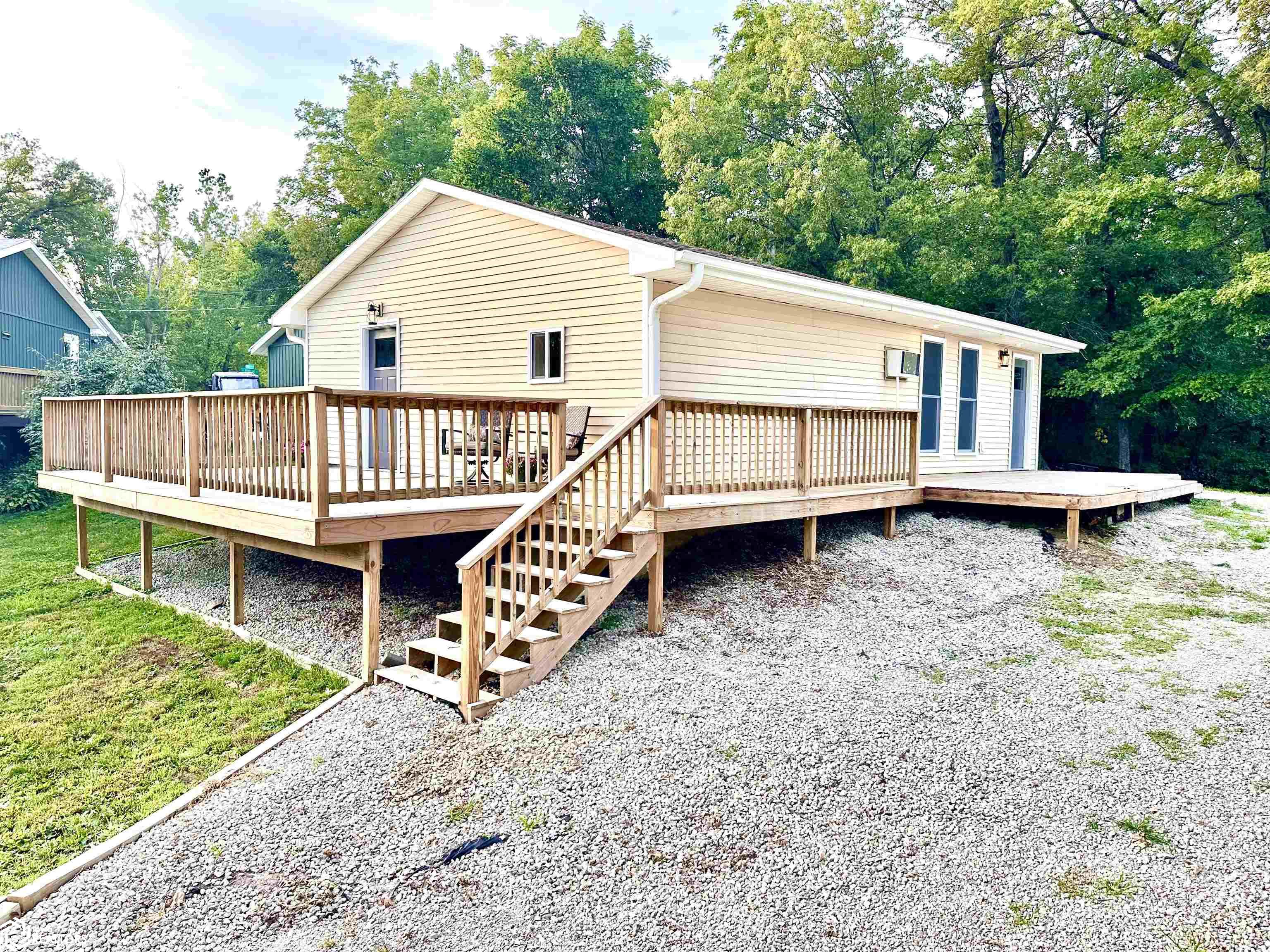 104 Pine Rd — photo