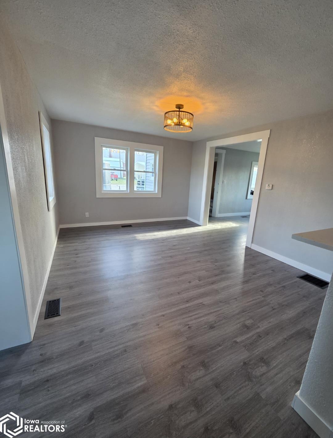 103 E 2nd Street, Orient, IA 50858 — photo 2