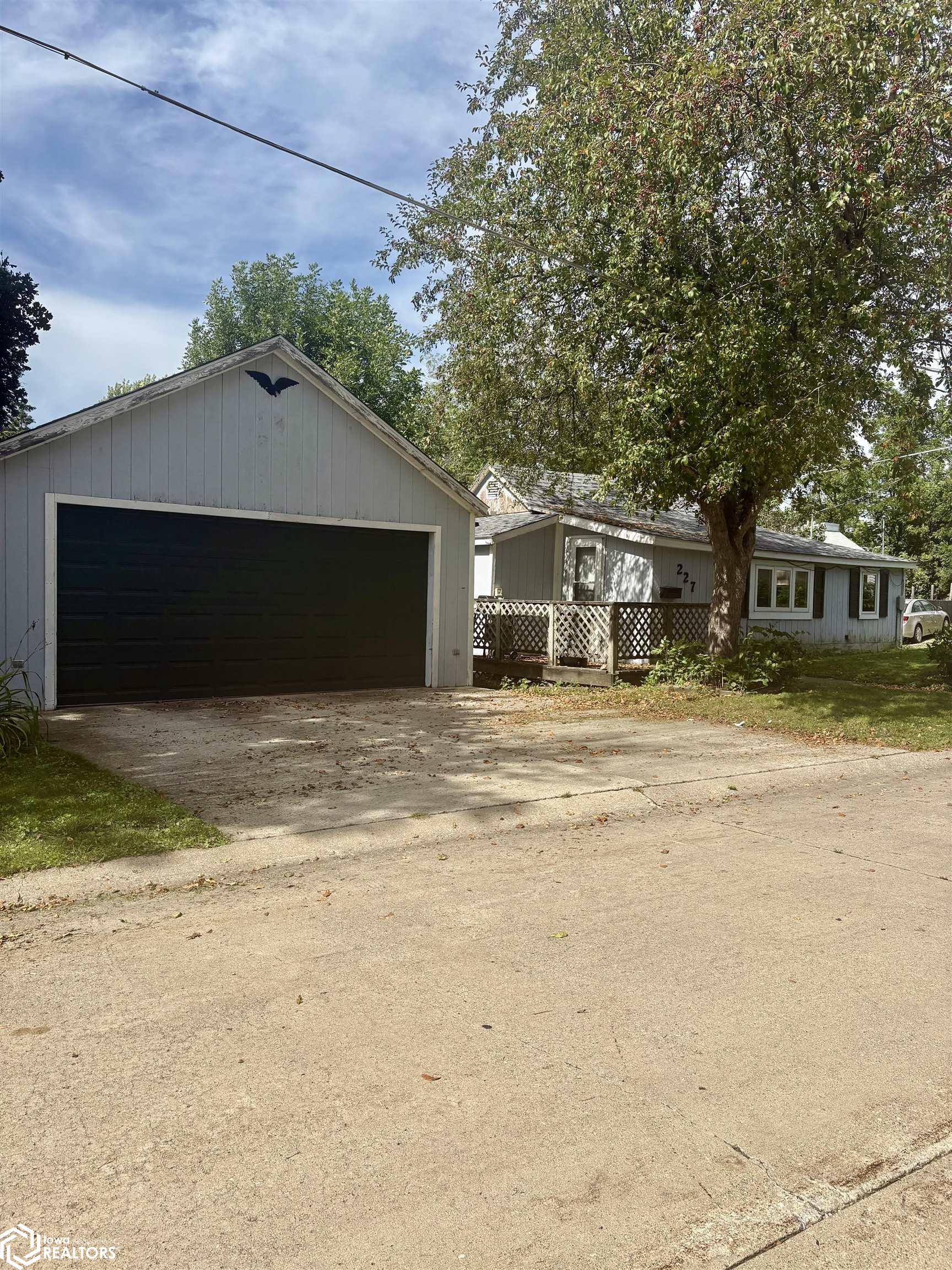 227 Asbury Drive — photo