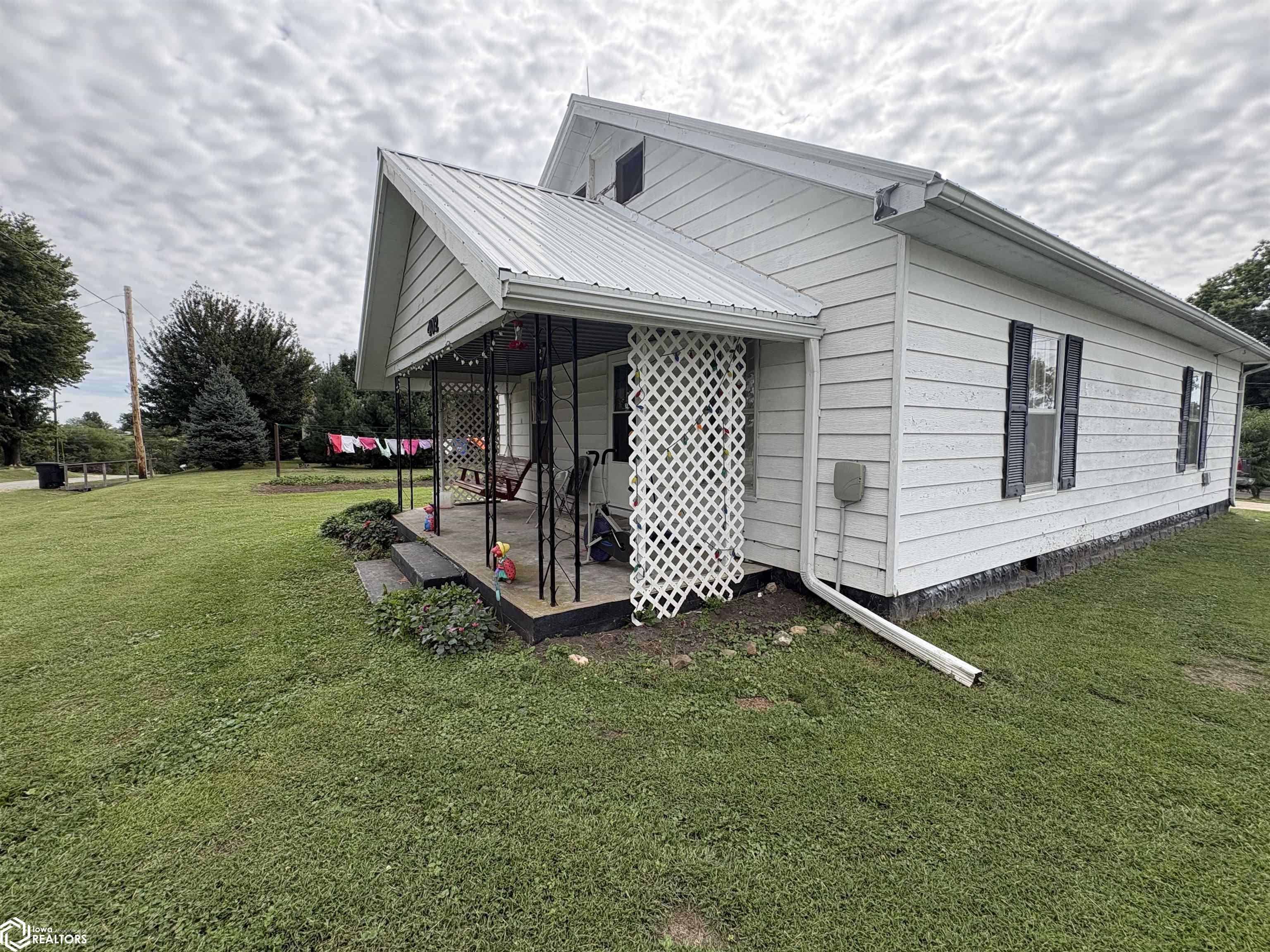 402 E Jackson, Lancaster, MO 63548 — photo 3