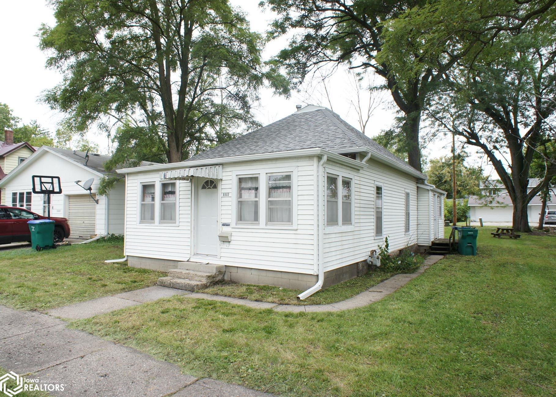 1117 Water Street — photo
