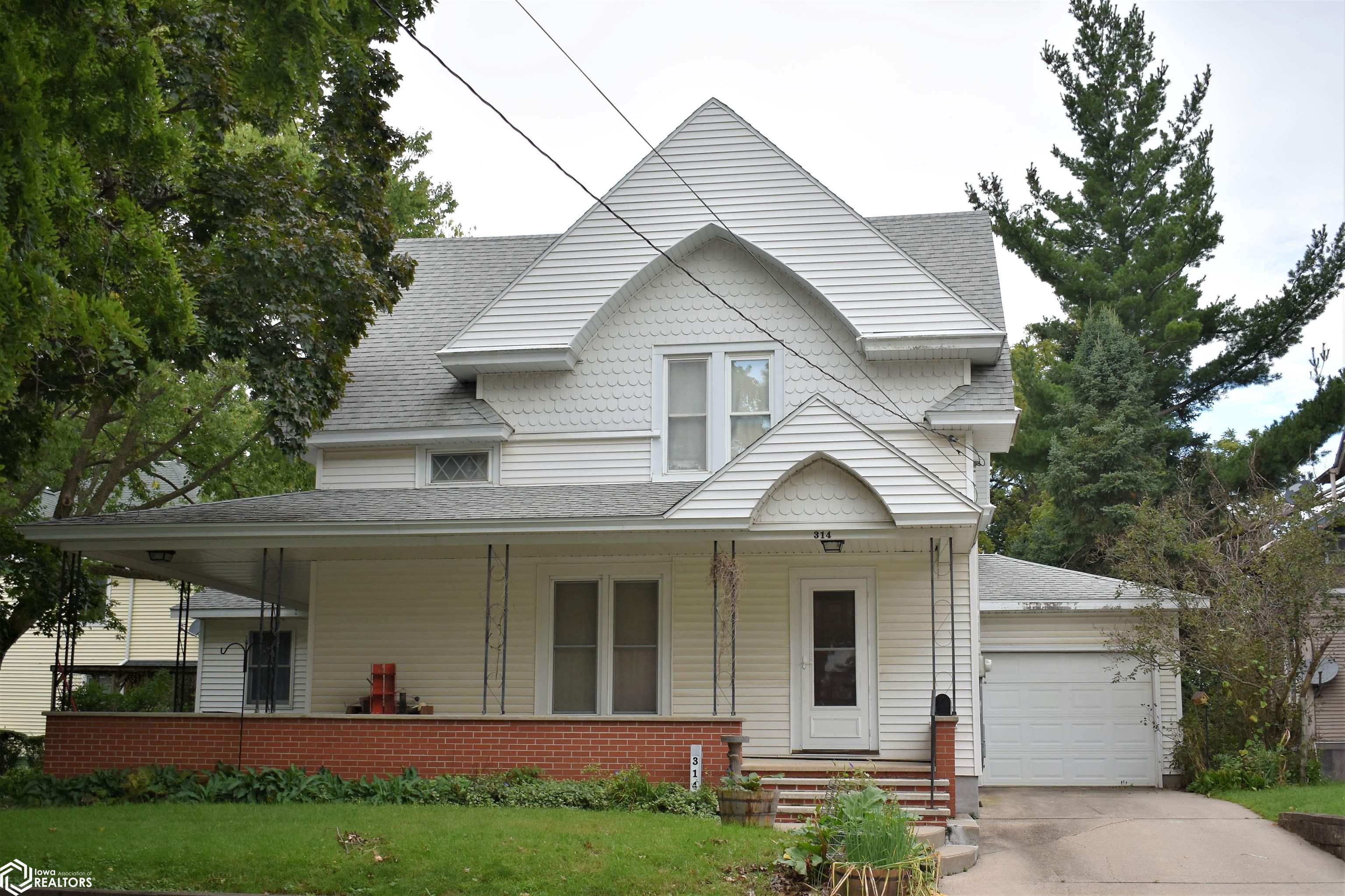 314 Iowa Street — photo