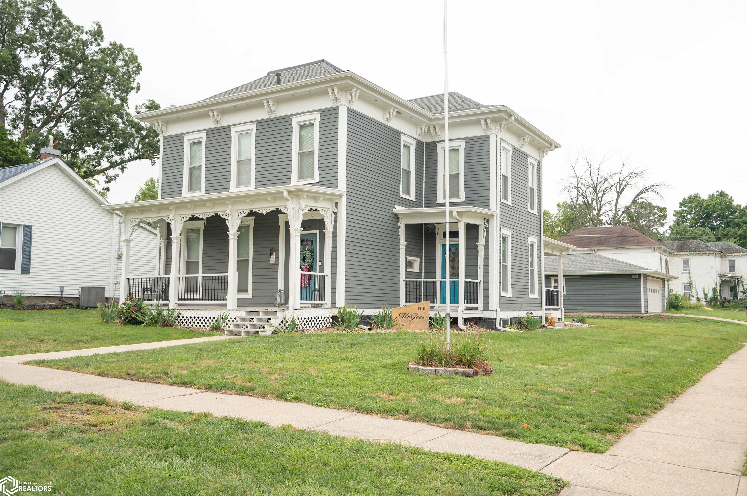 610 Crawford Street — photo