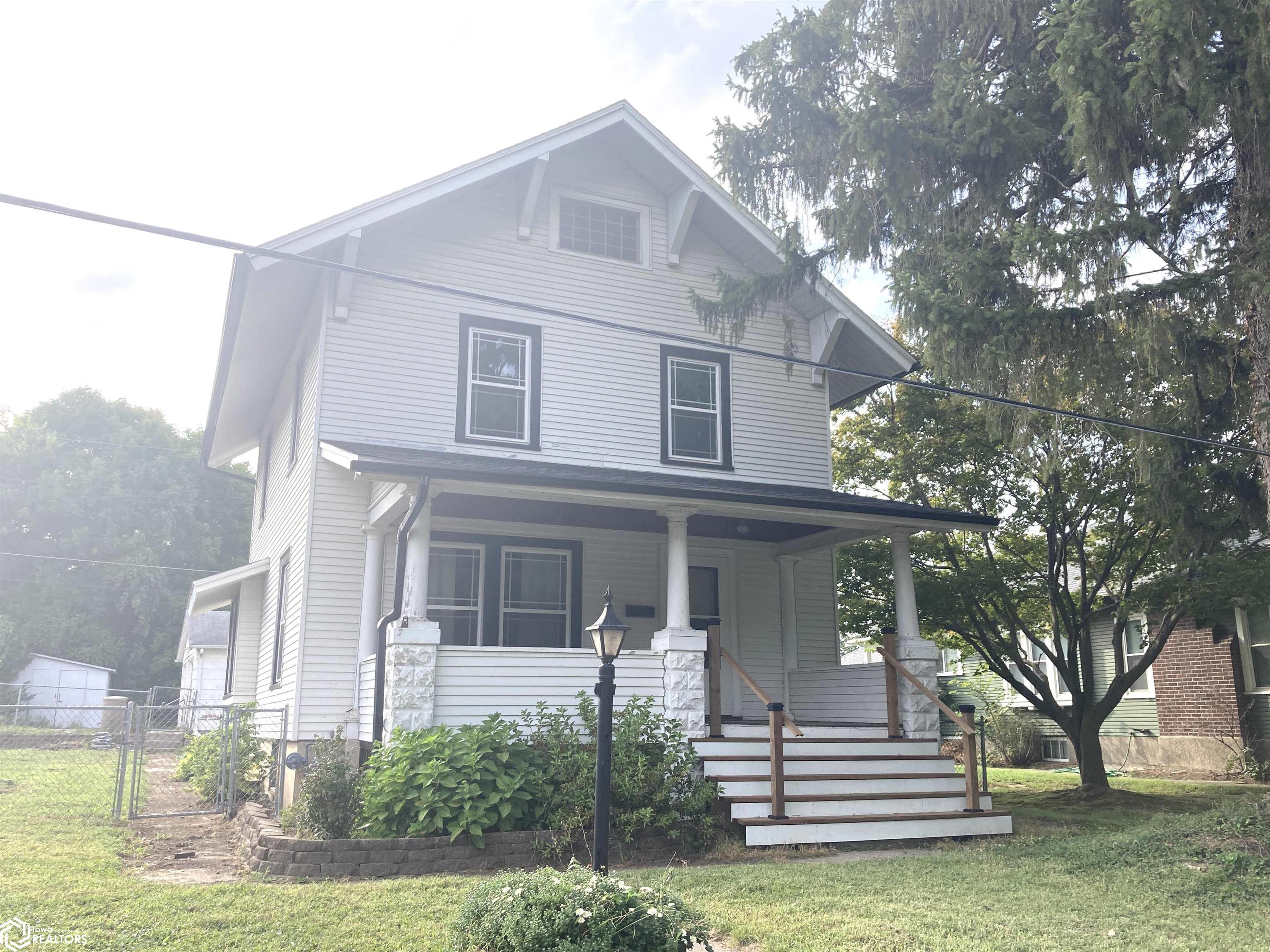 1817 River Street — photo