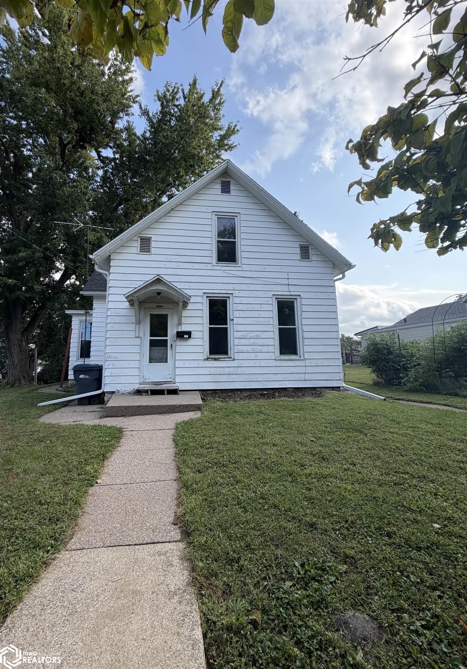 1205 Plank Street — photo