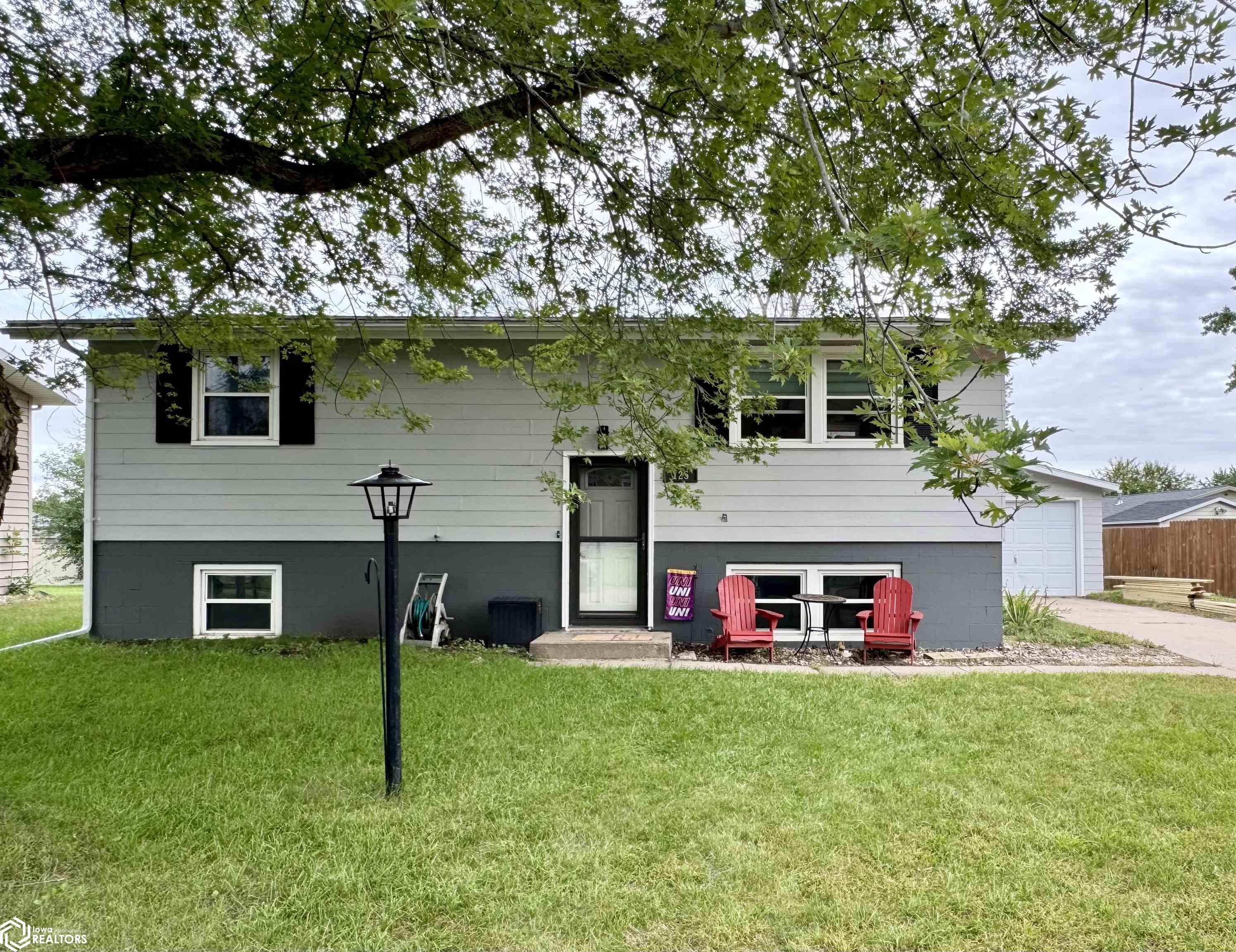 125 Hillhaven Drive — photo