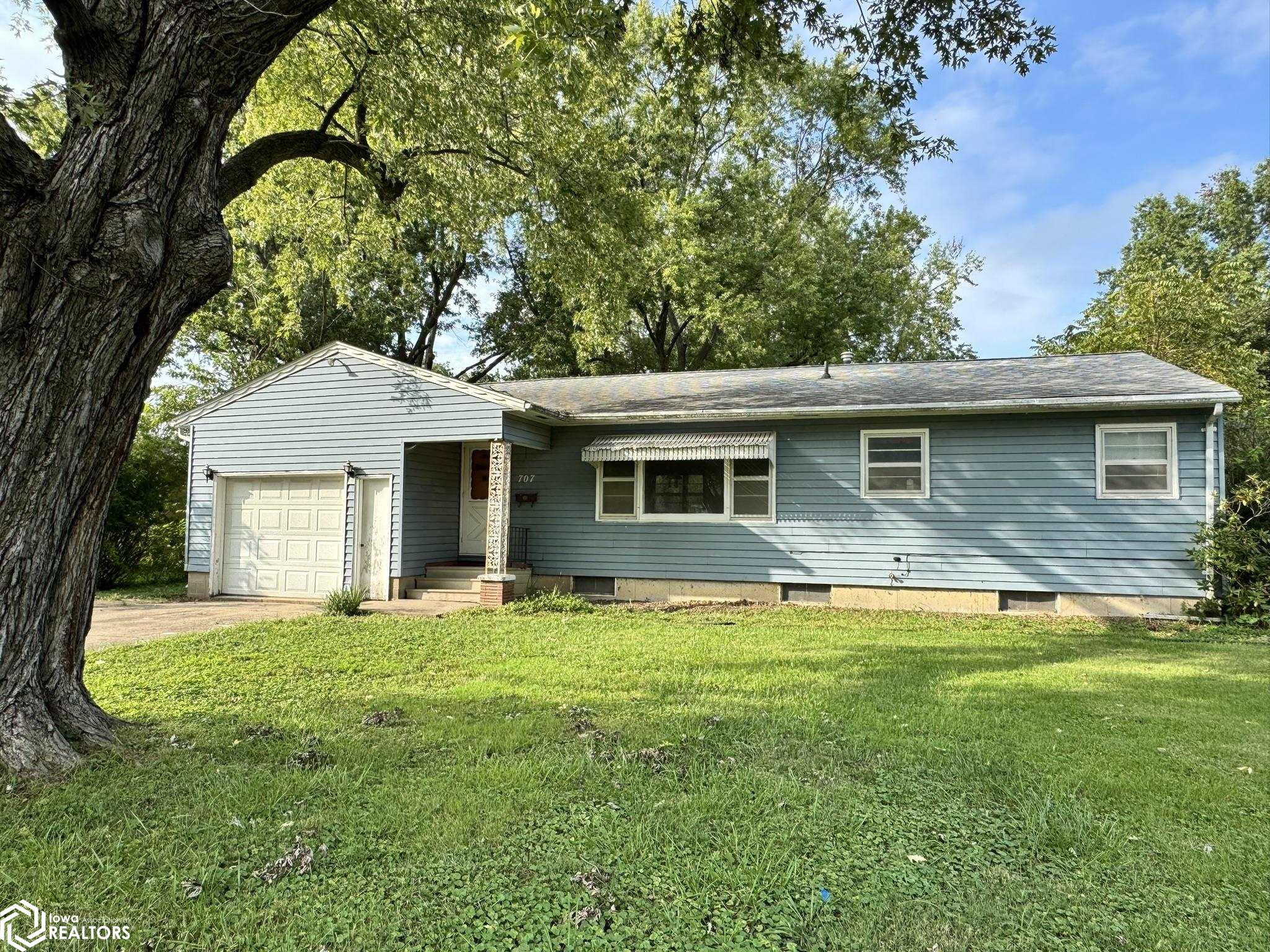 707 W Tyler Avenue — photo