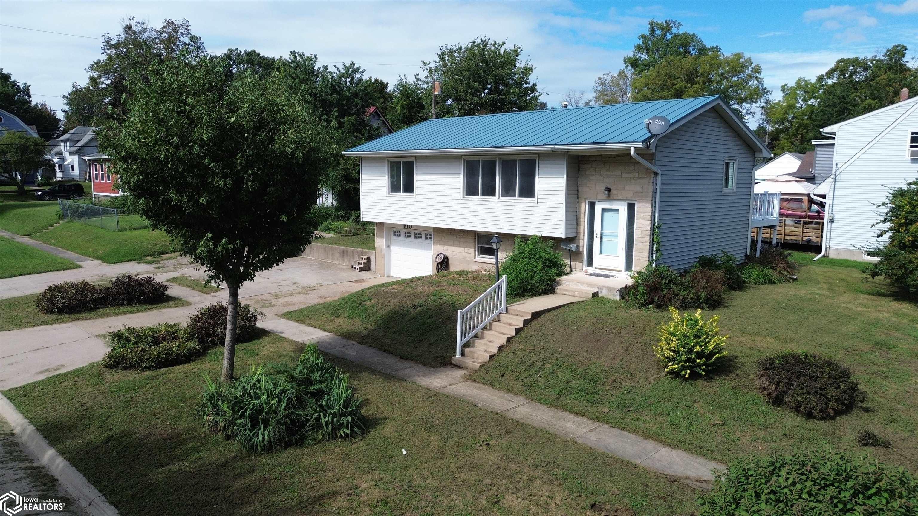 610 Walnut Street — photo