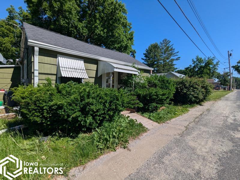1234 Caroline Street — photo