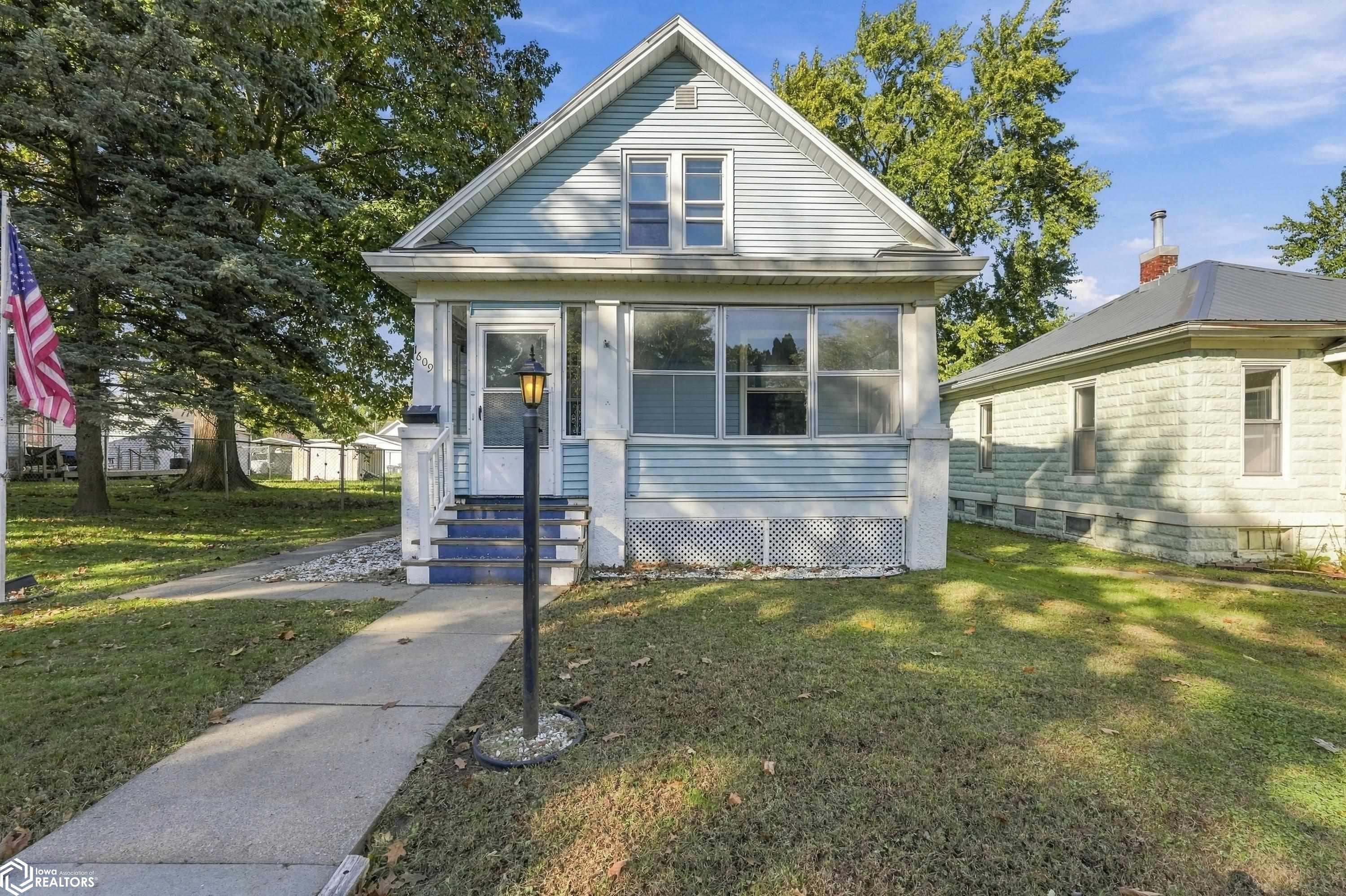 1609 S 10th Street — photo
