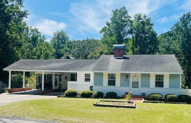 612 David Street — photo