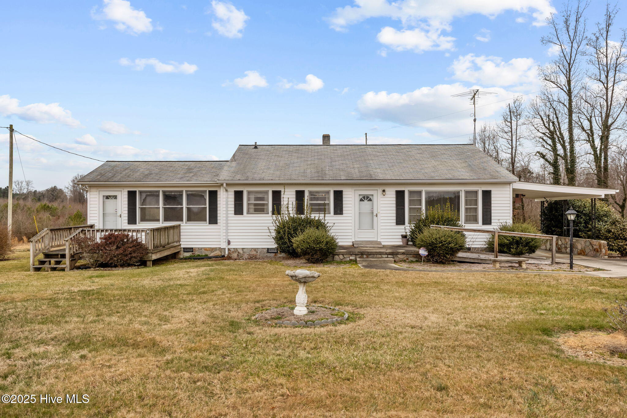 1100 Ben Smith Road — photo