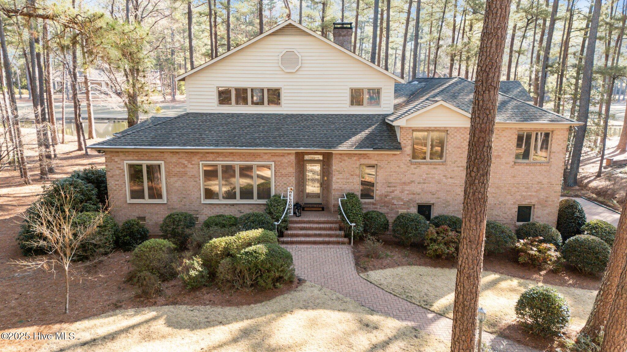 17 Mcmichael Drive — photo