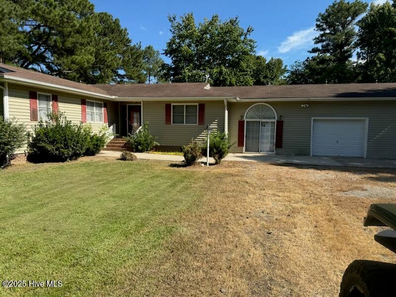 465 Whitehead Road — photo