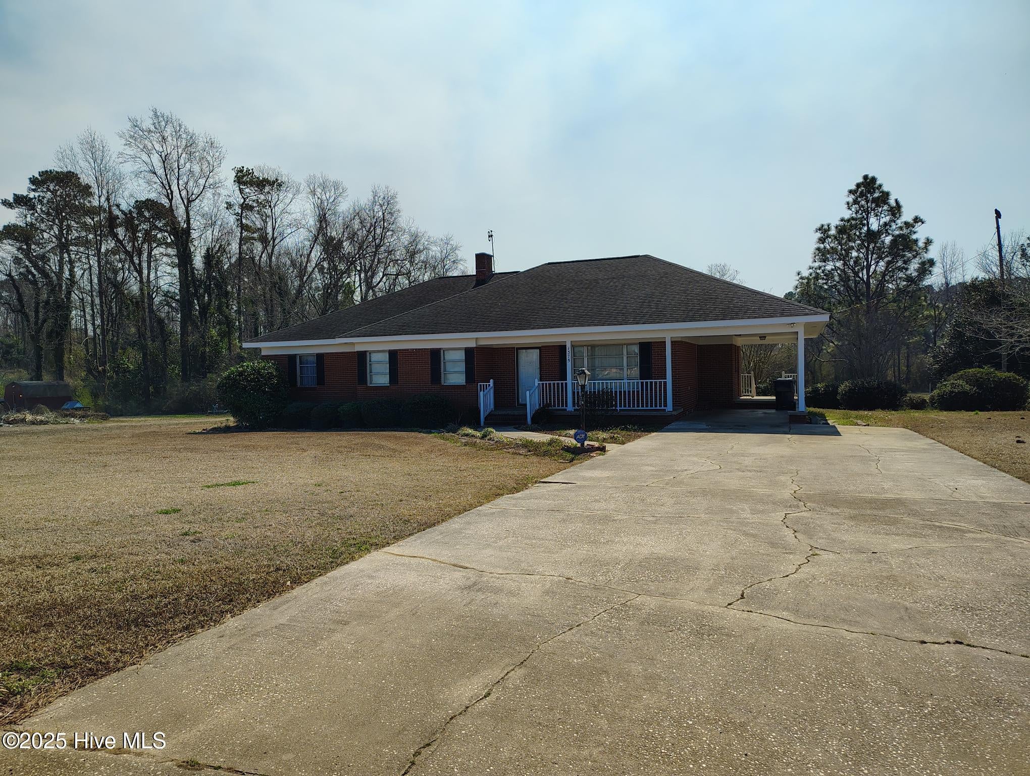 1375 Kenny Jordan Road — photo