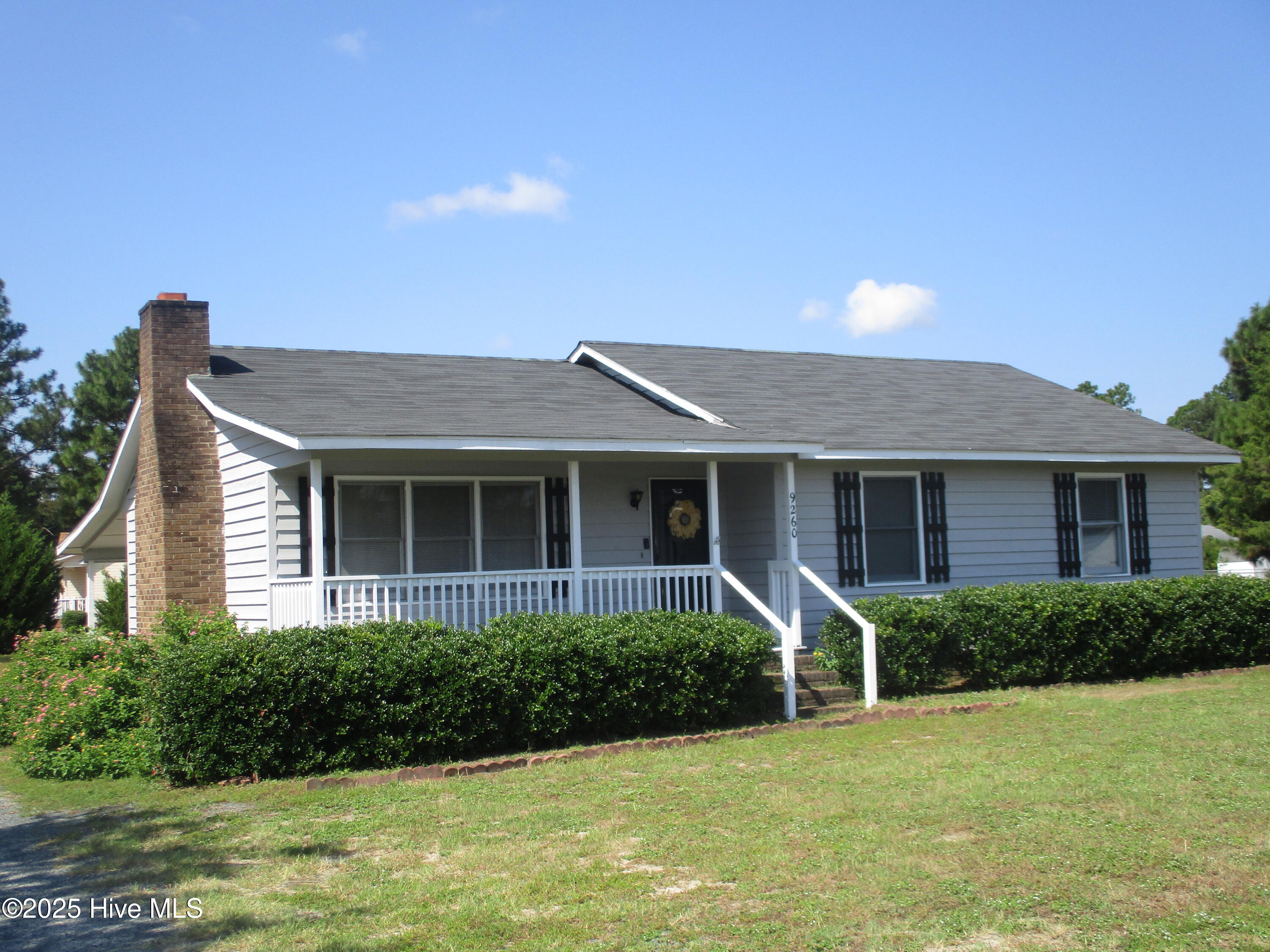 9260 Mcleod Road — photo