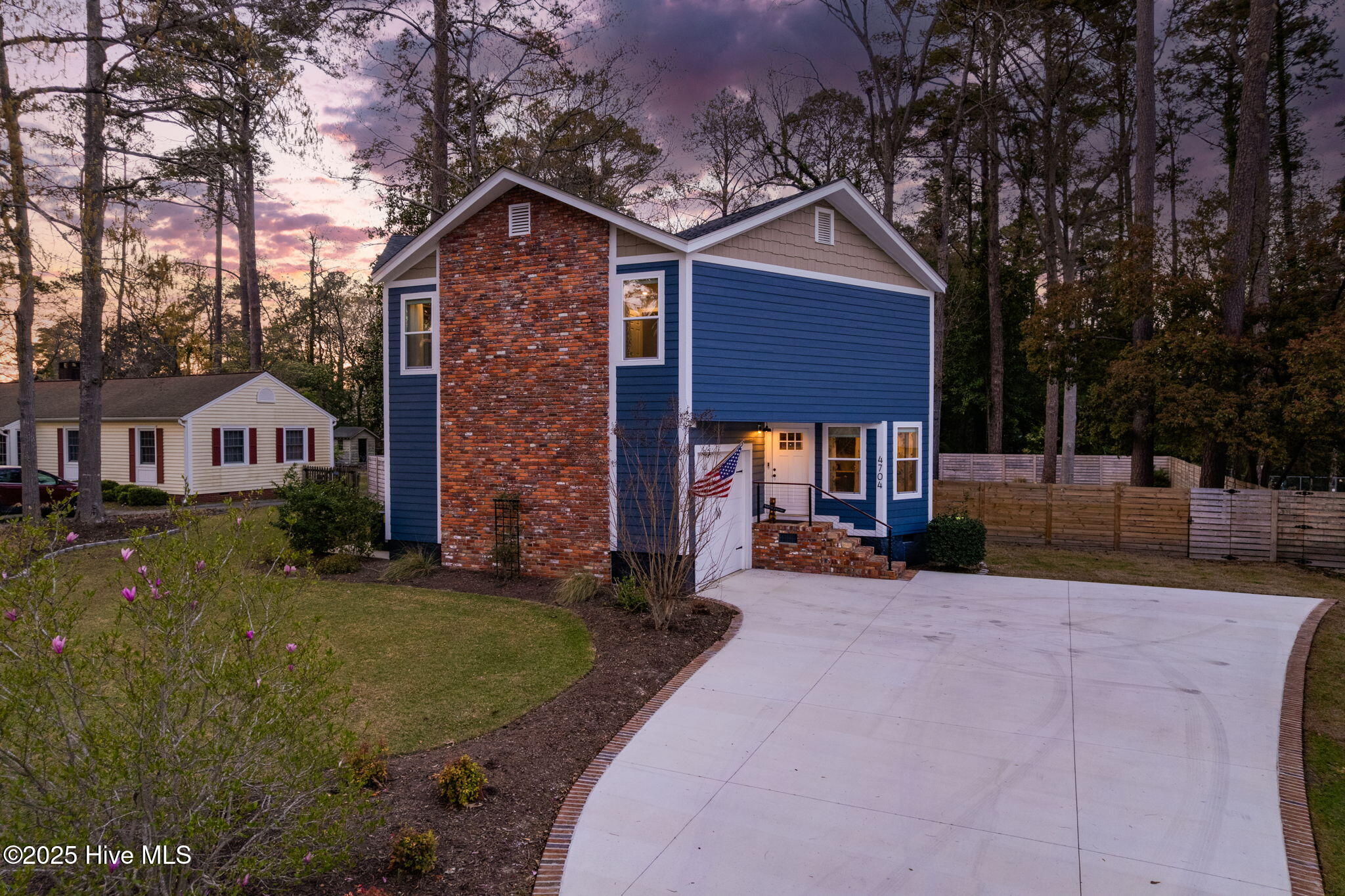 4704 Trent Woods Drive — photo