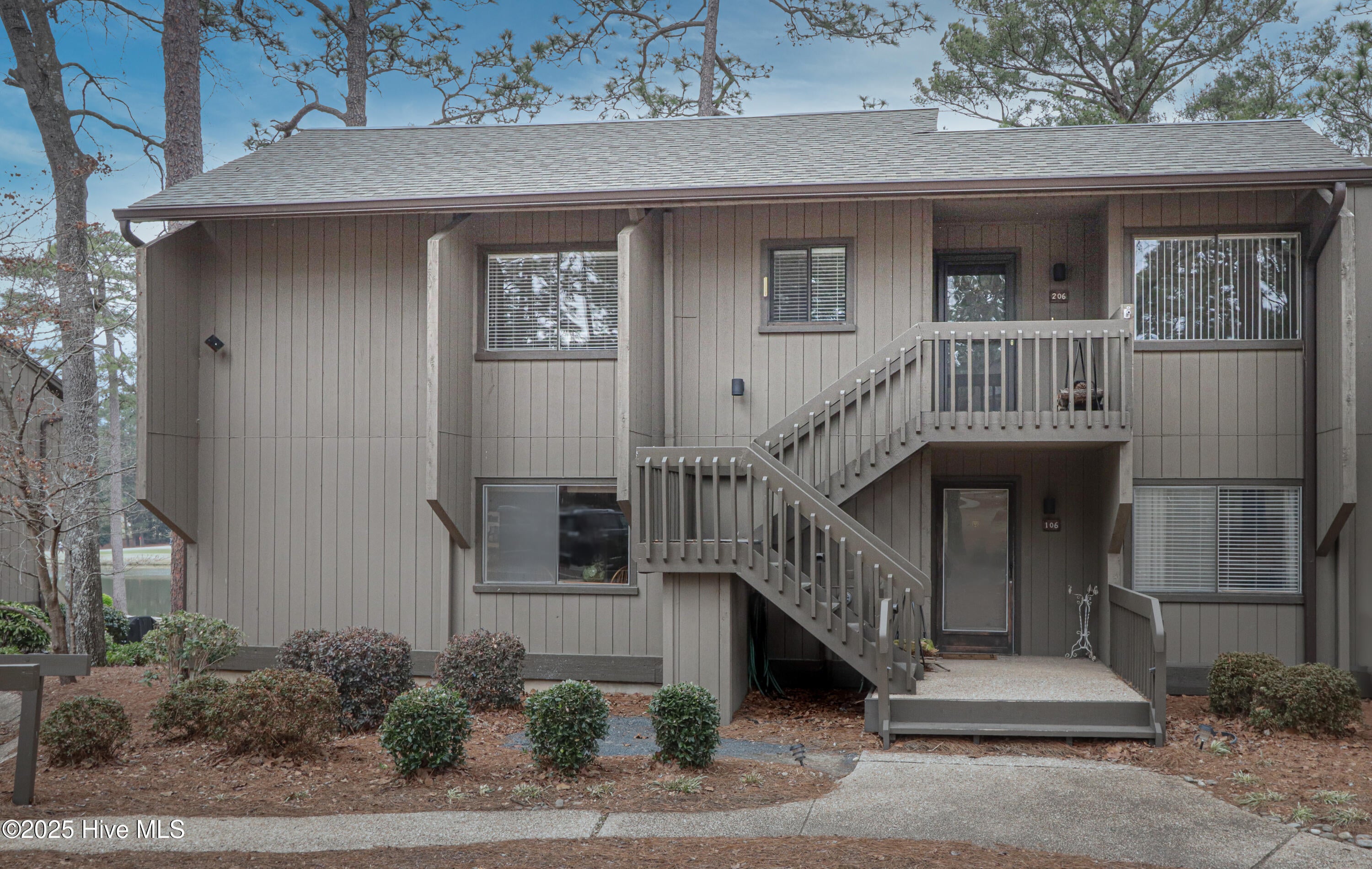 1175 St Andrews Drive 206 — photo