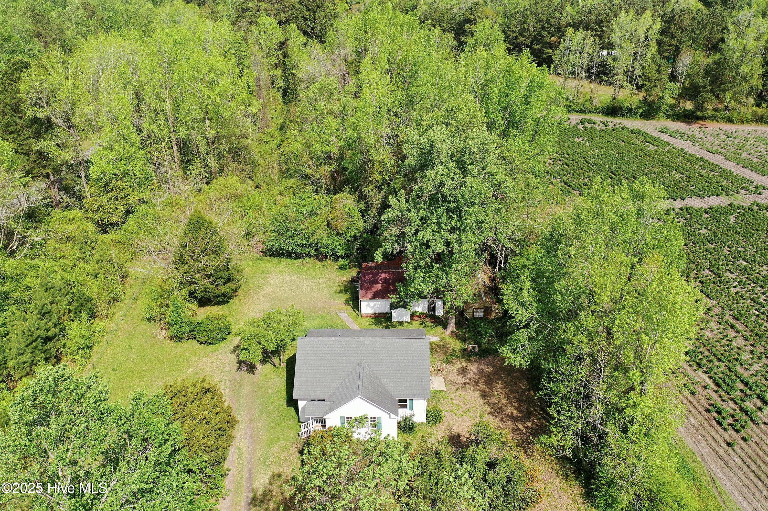 4121 Castle Hayne Road — photo