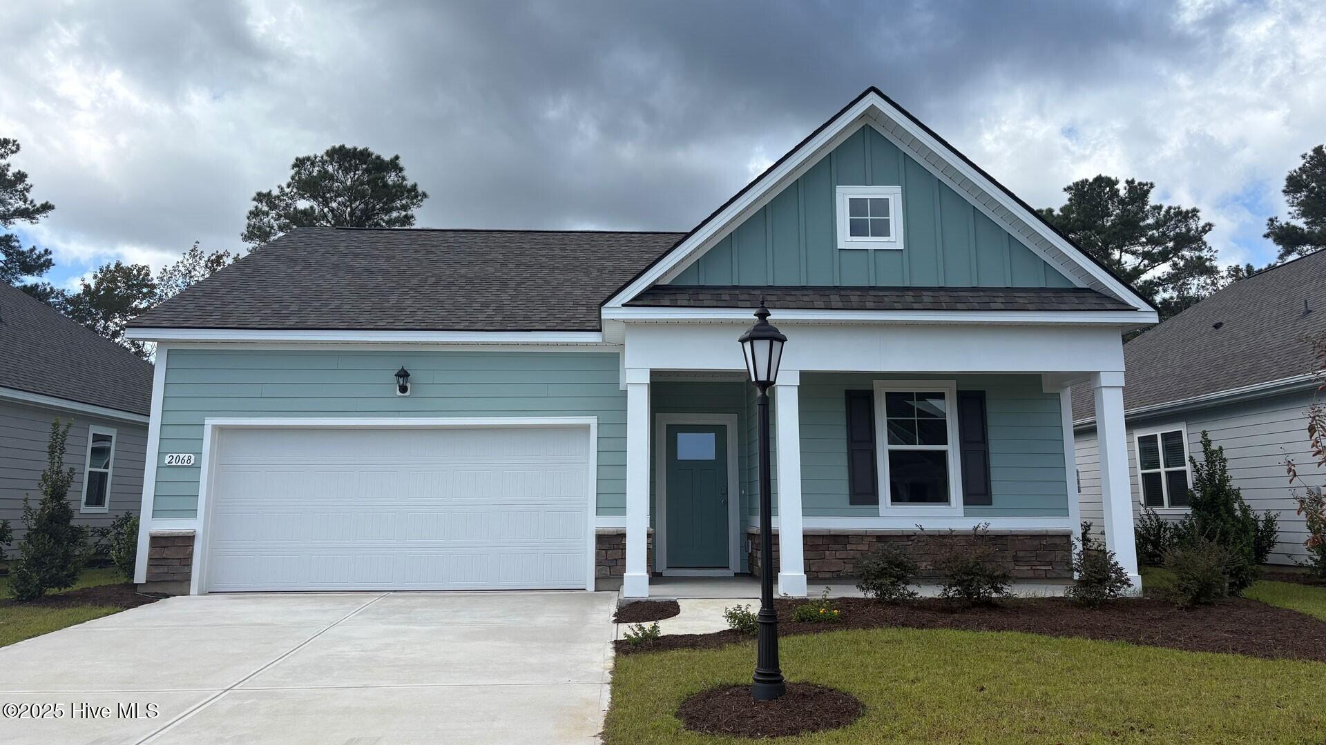 2068 Marietta Circle NW — photo