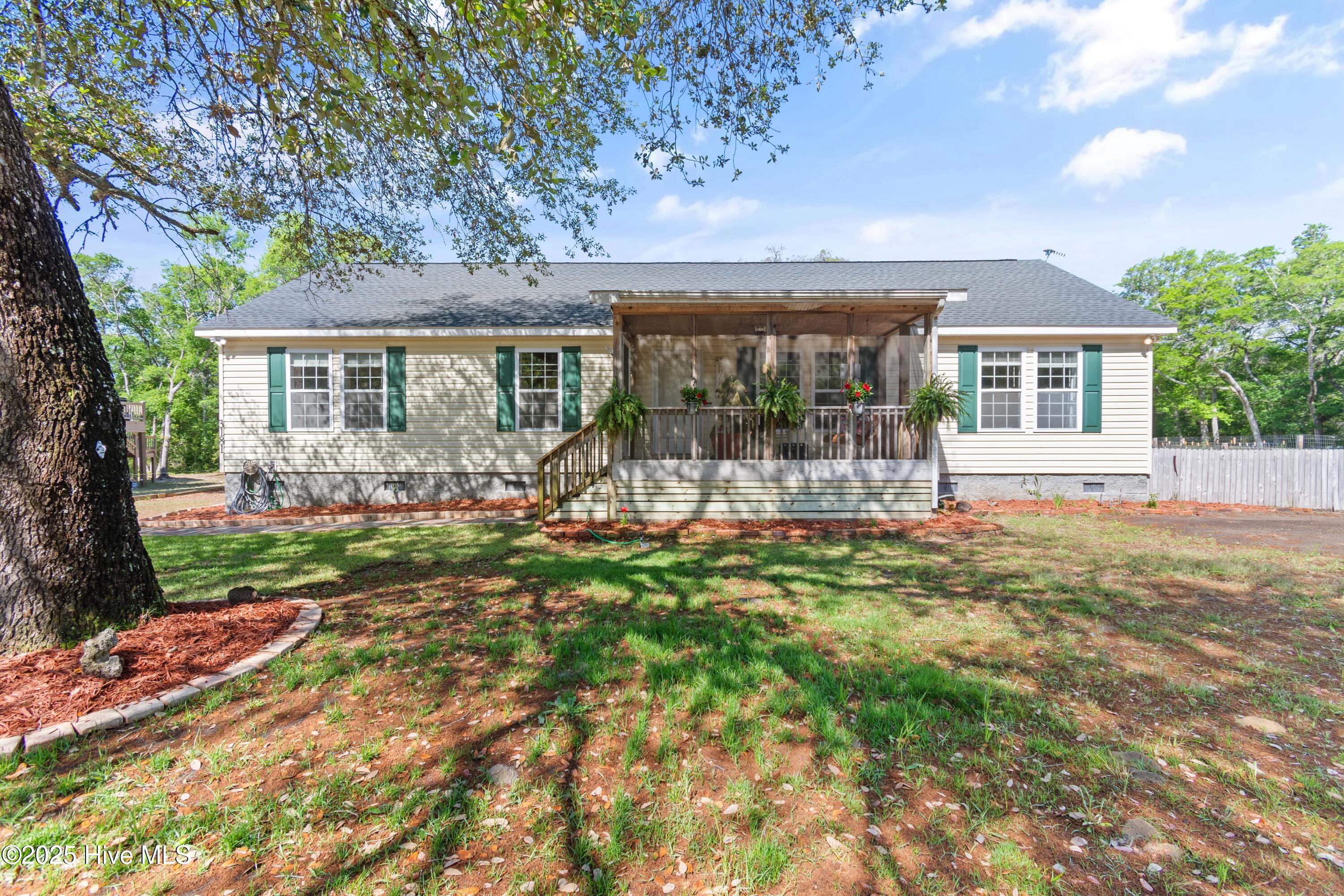 3181 Old Ferry Road SW — photo