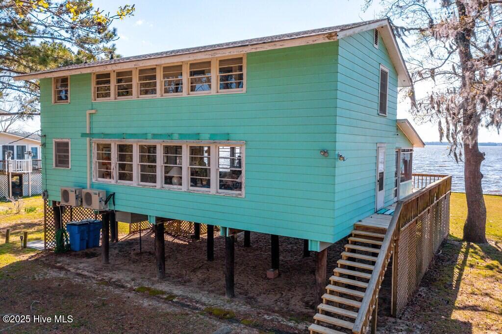 844 Swan Point Drive — photo