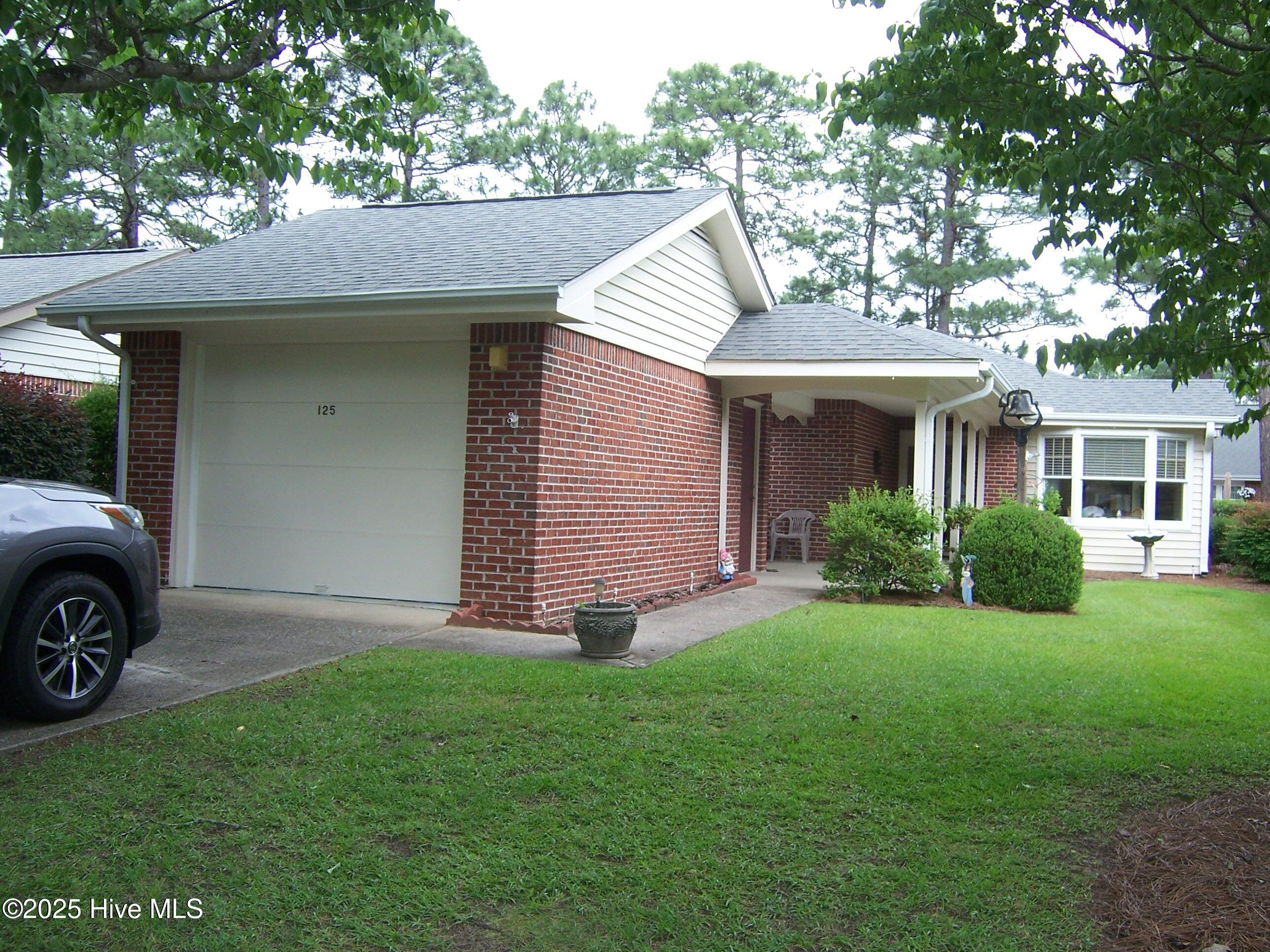 125 Pinehurst Trace Drive — photo