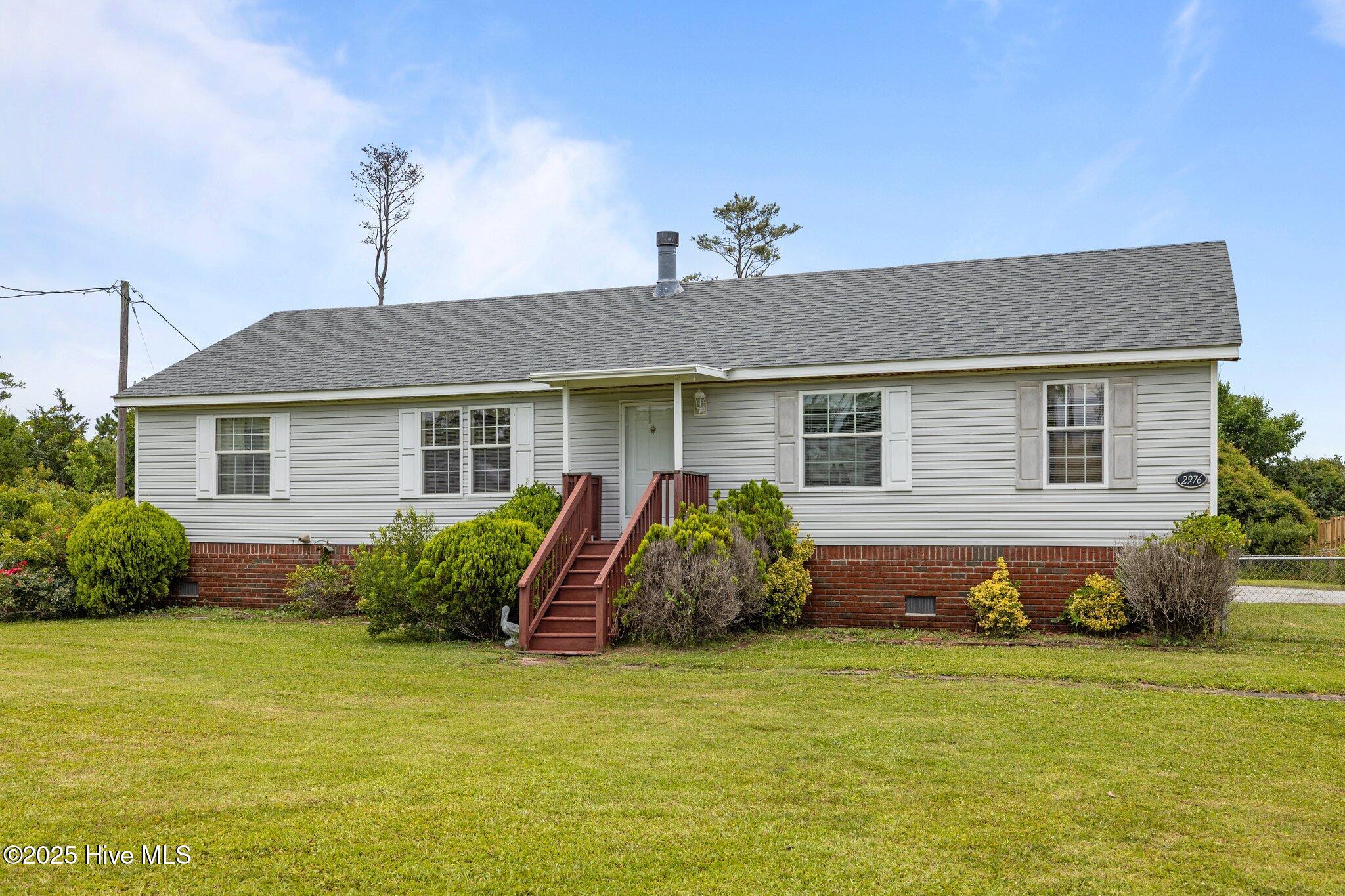 2976 Cedar Island Road — photo