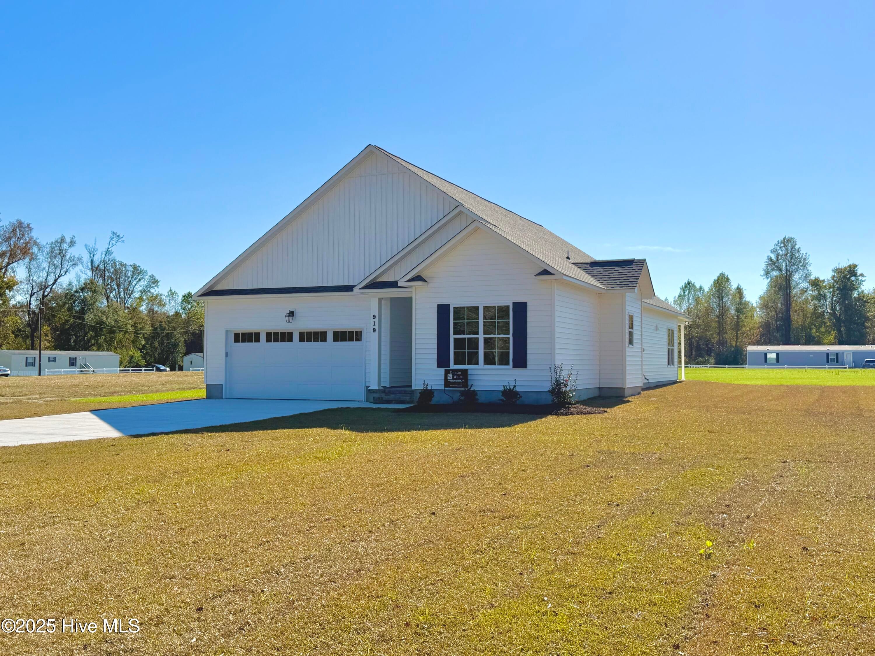 919 Albrittons Road — photo