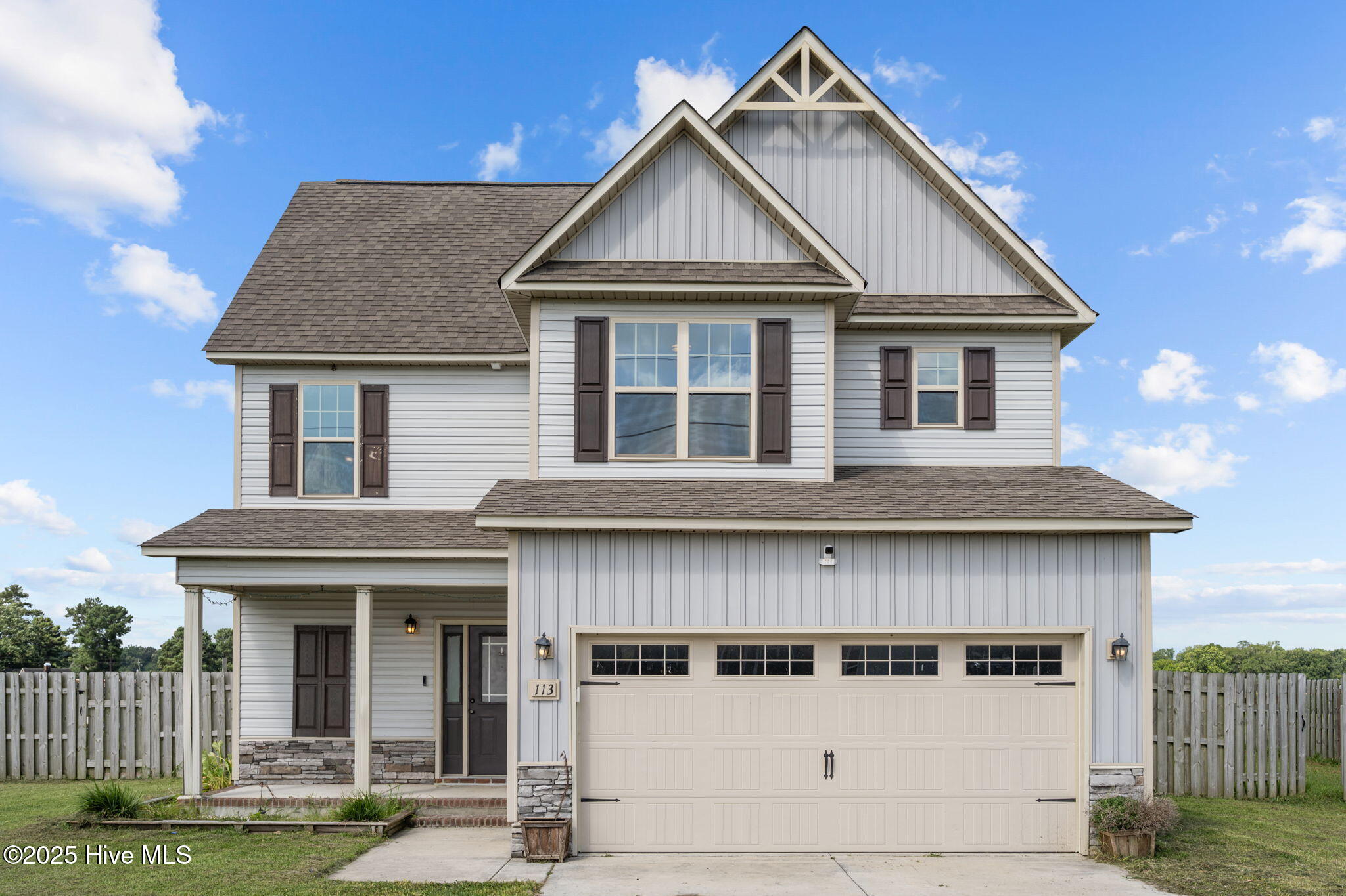 113 Woodwater Drive — photo