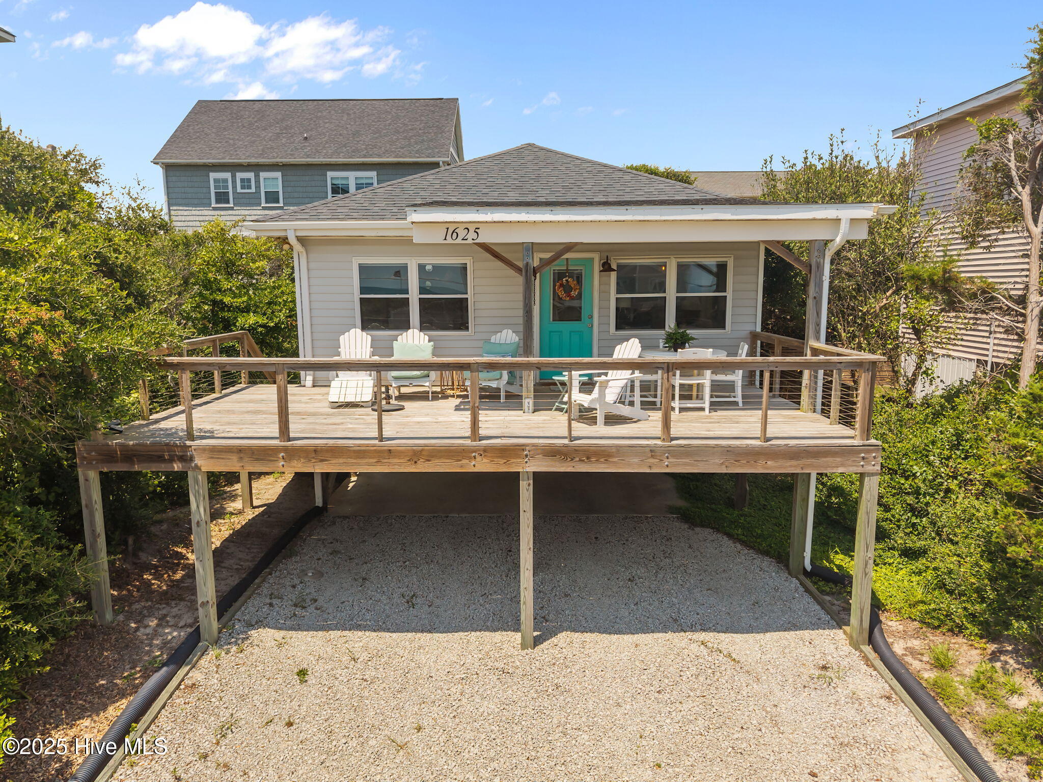 1625 S Shore Drive — photo