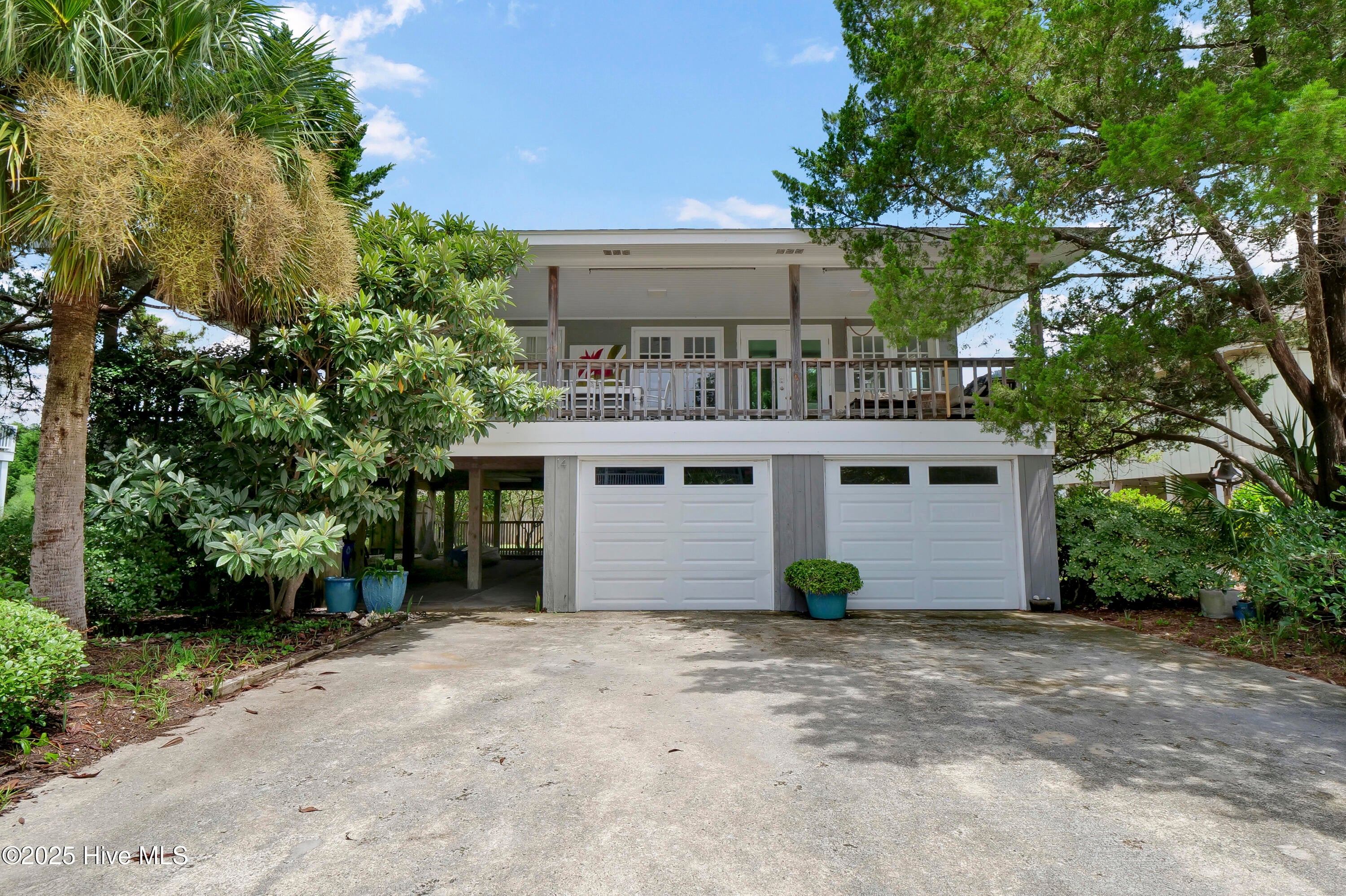 14 Palmetto Drive — photo
