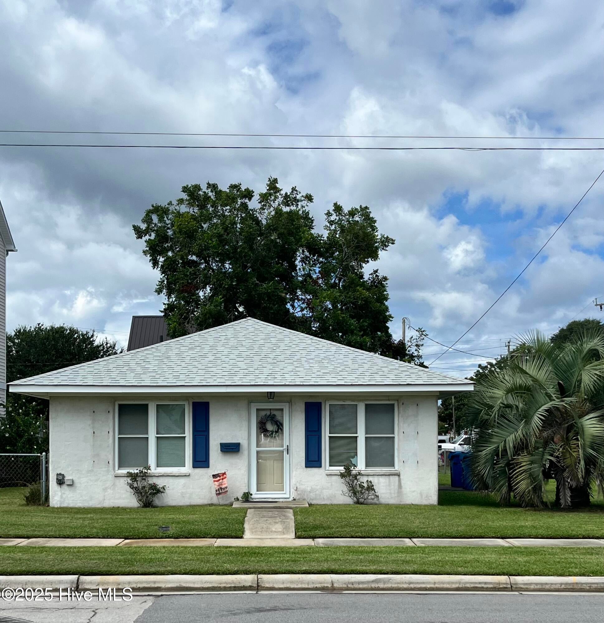 1100 Shepard Street — photo