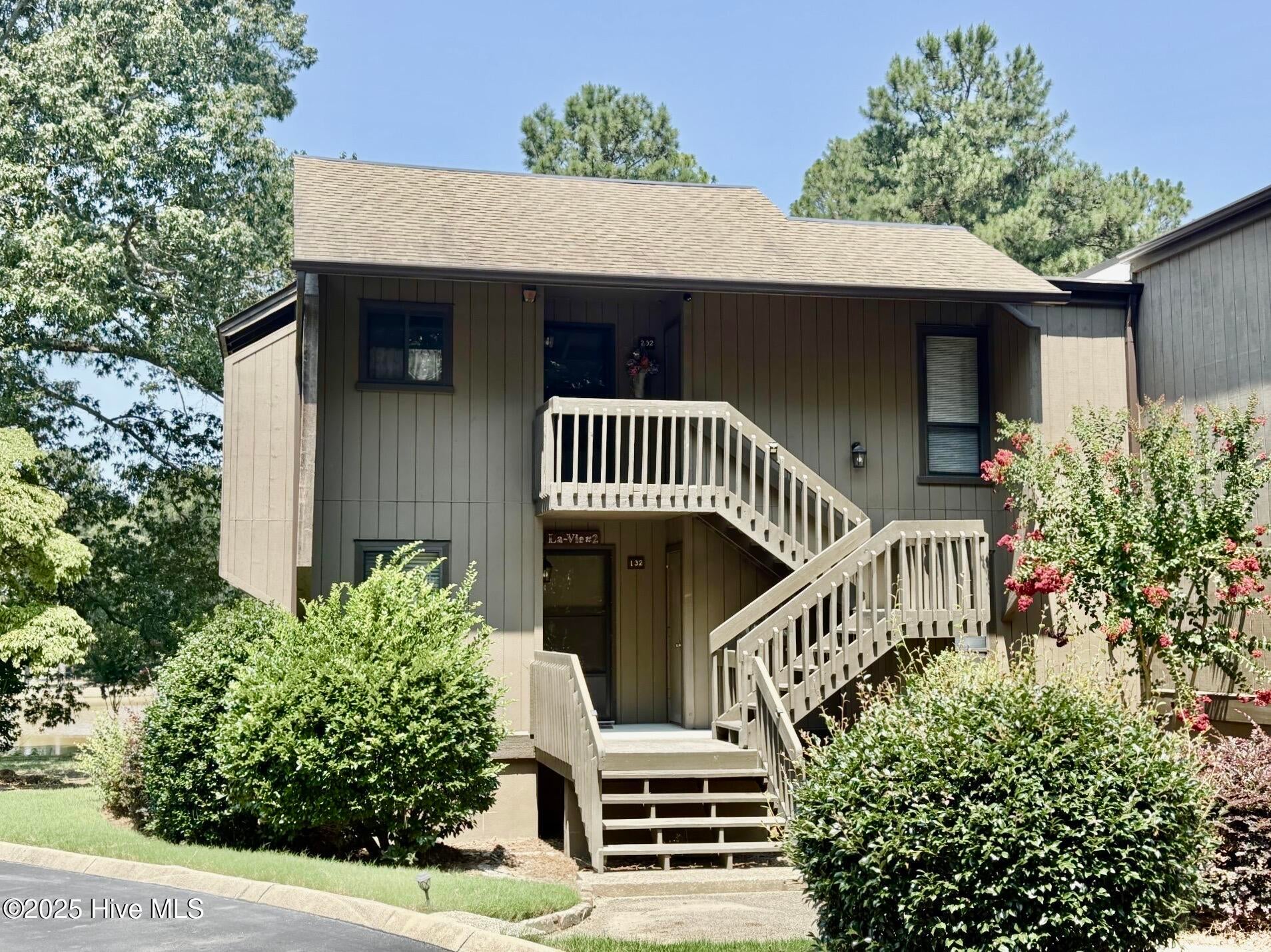10 Pine Tree Road 132 — photo