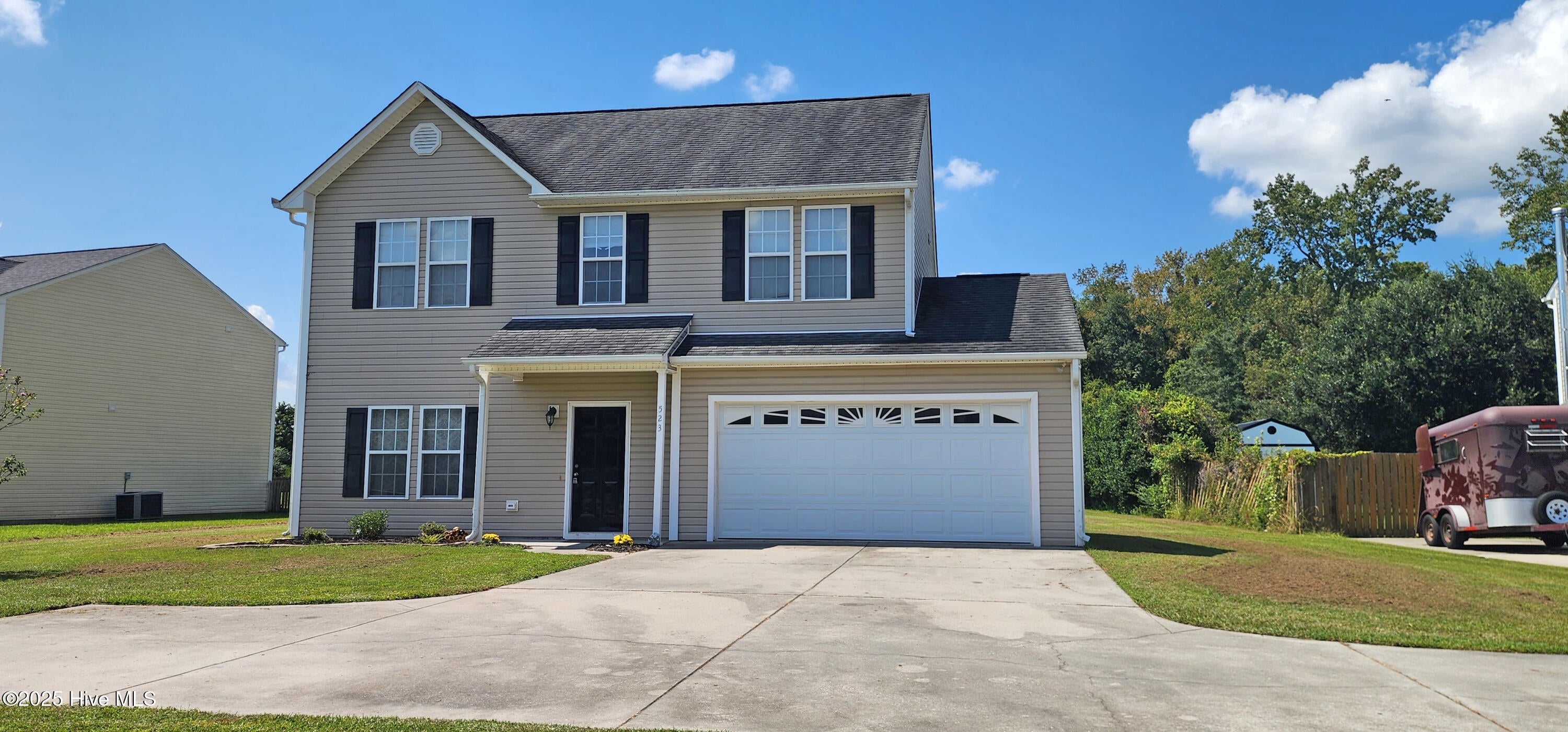 523 Huffmantown Road — photo
