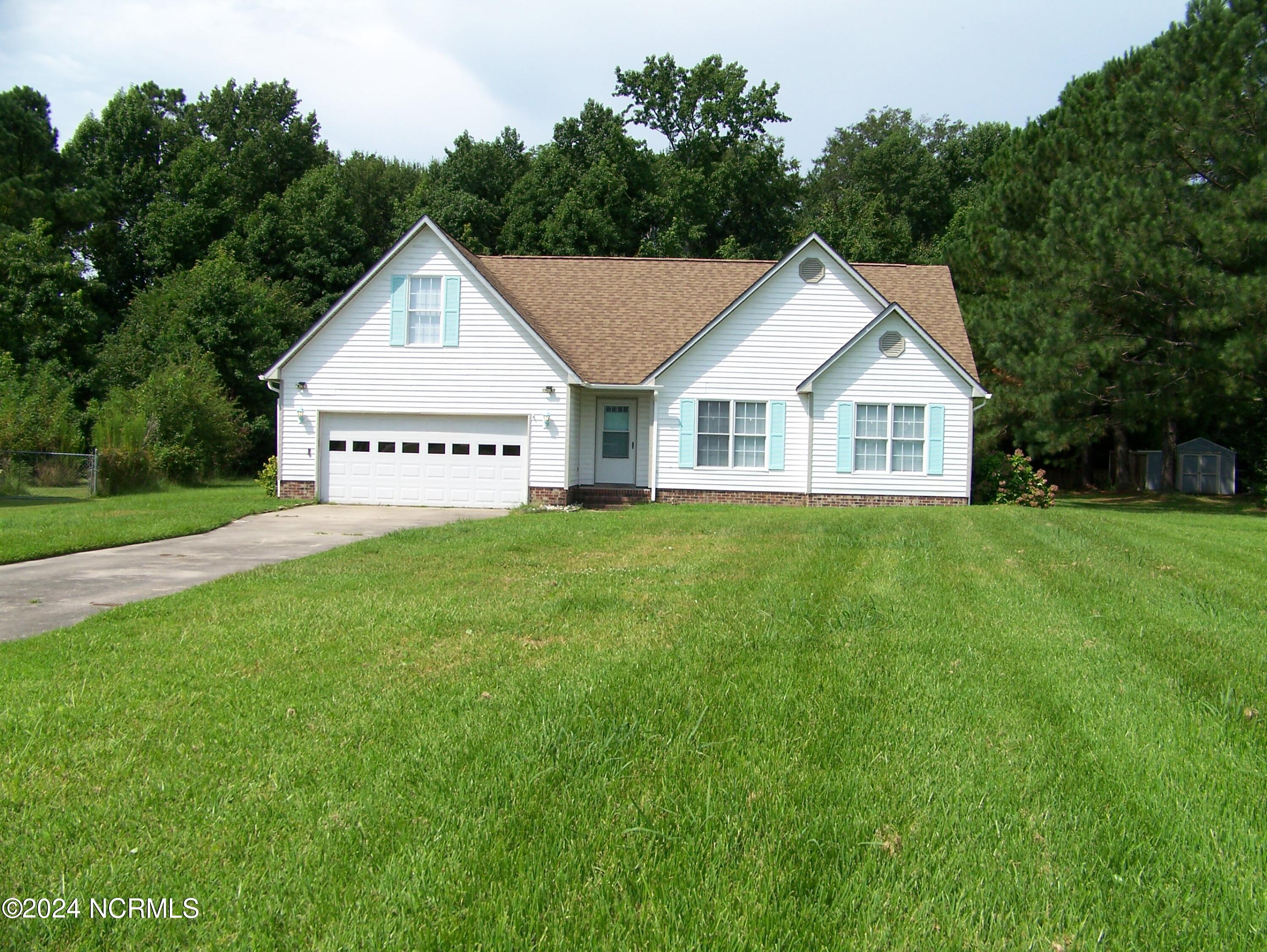 105 Antler Drive — photo