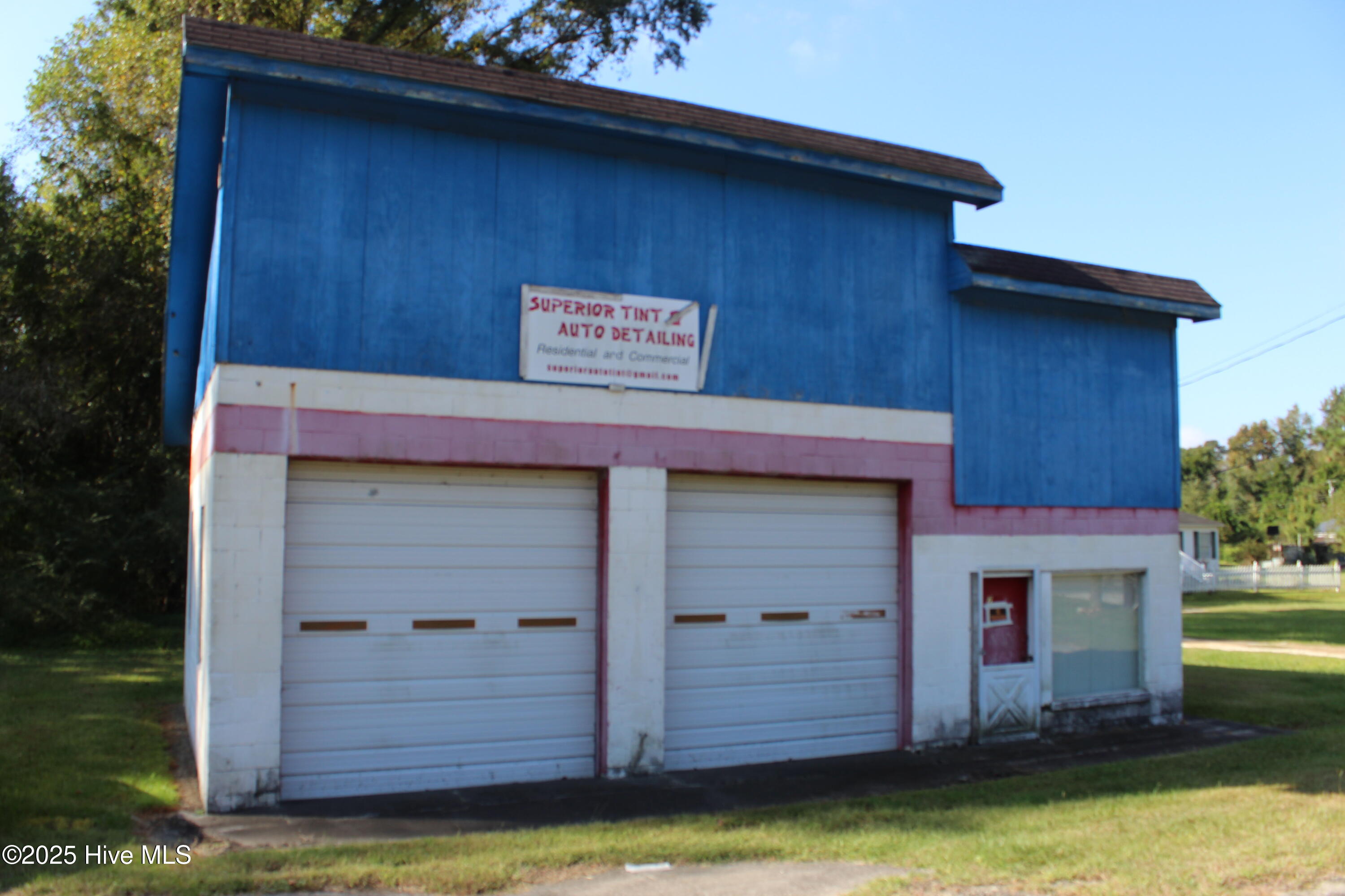700 E Southerland Street — photo