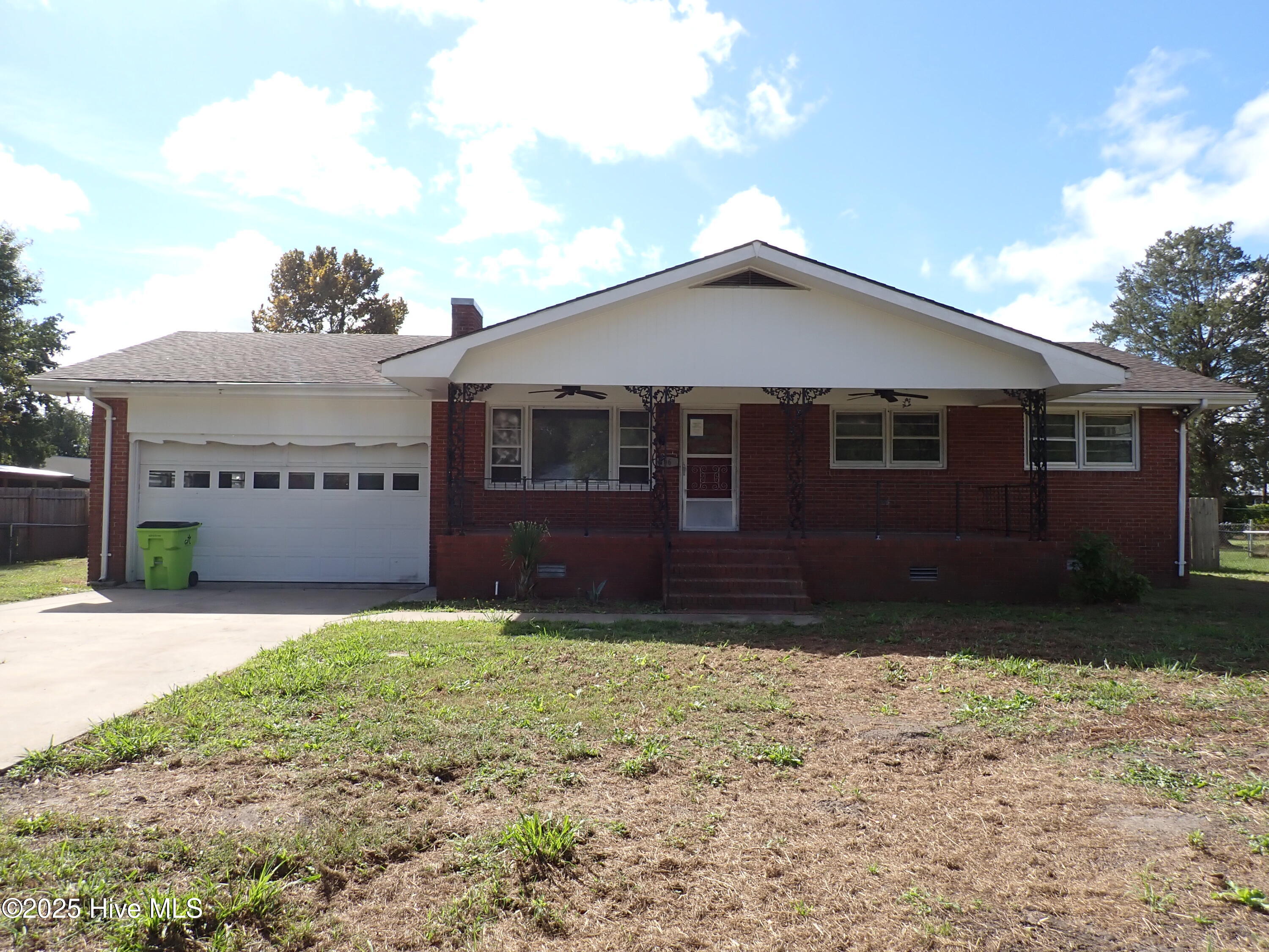106 Forest Hill Drive — photo