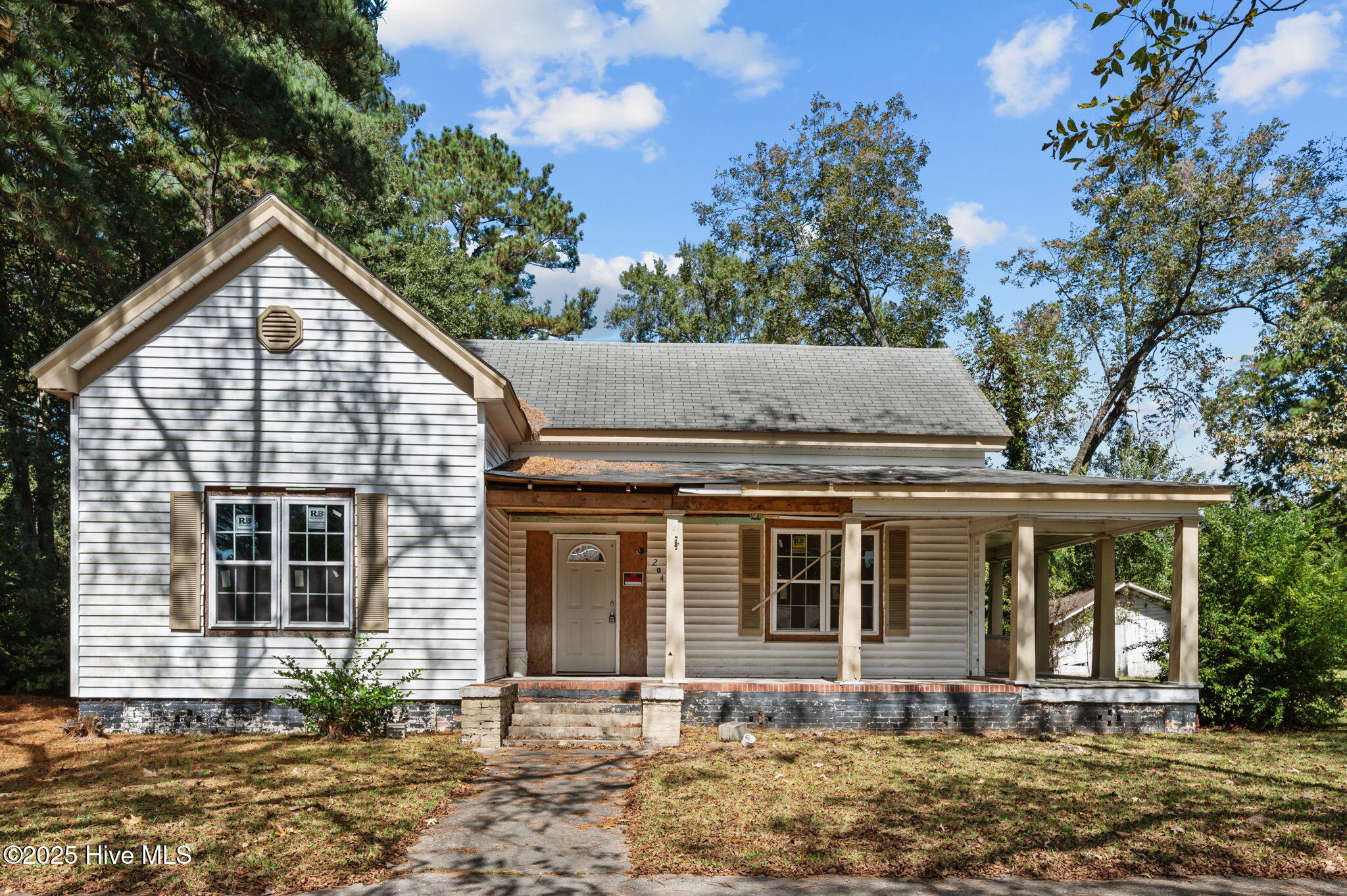 204 W Green Street — photo