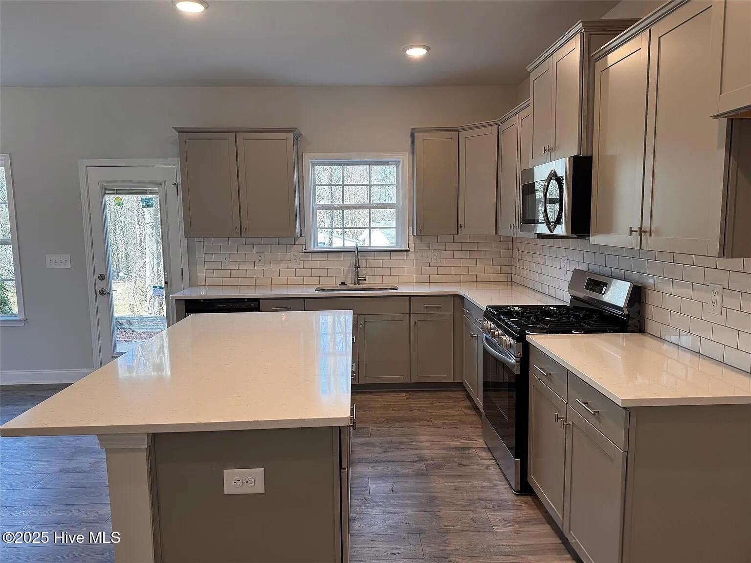 17 Joyner Park Drive — photo