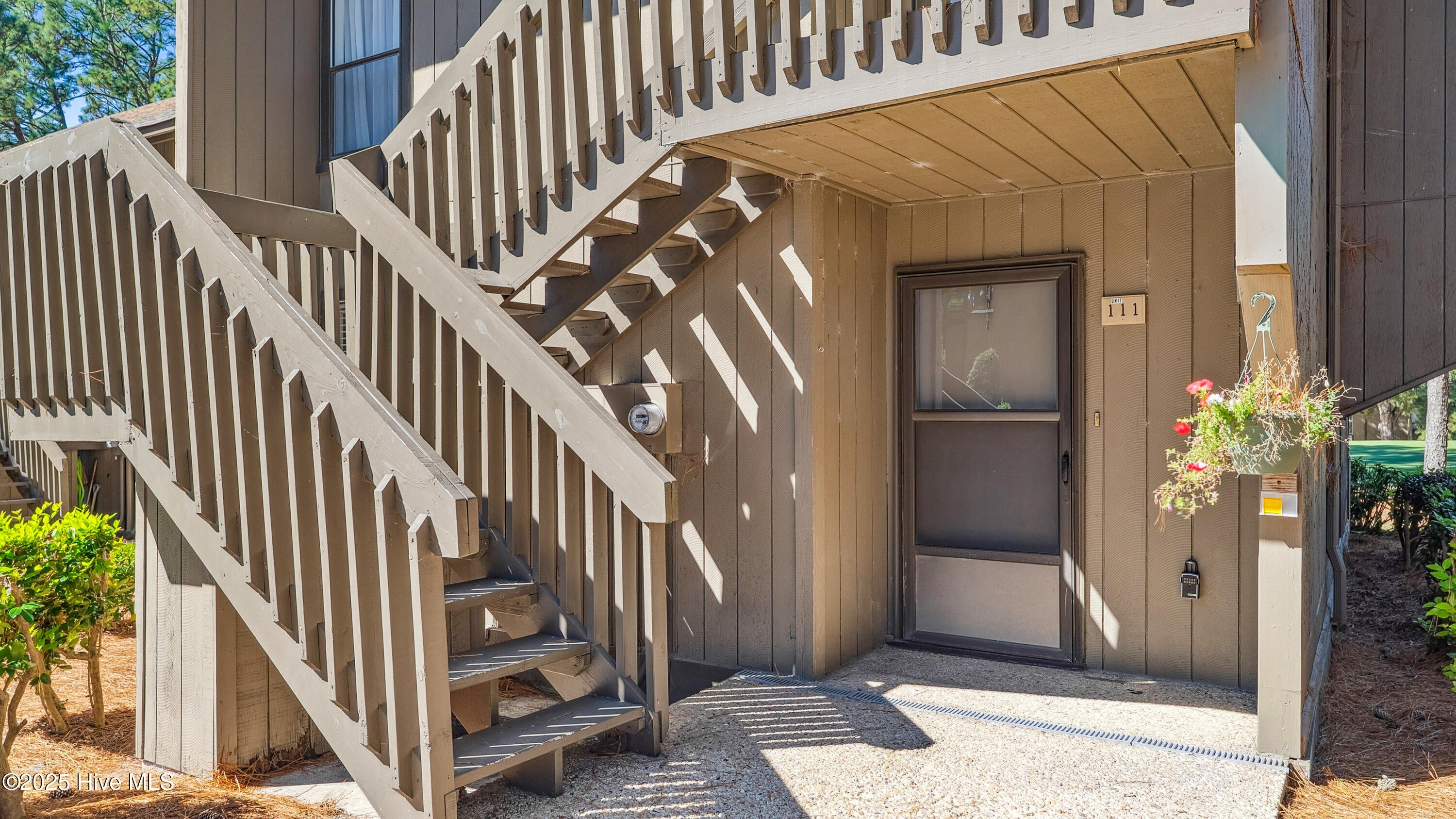 115 Beulah Hill Road S # 111 — photo