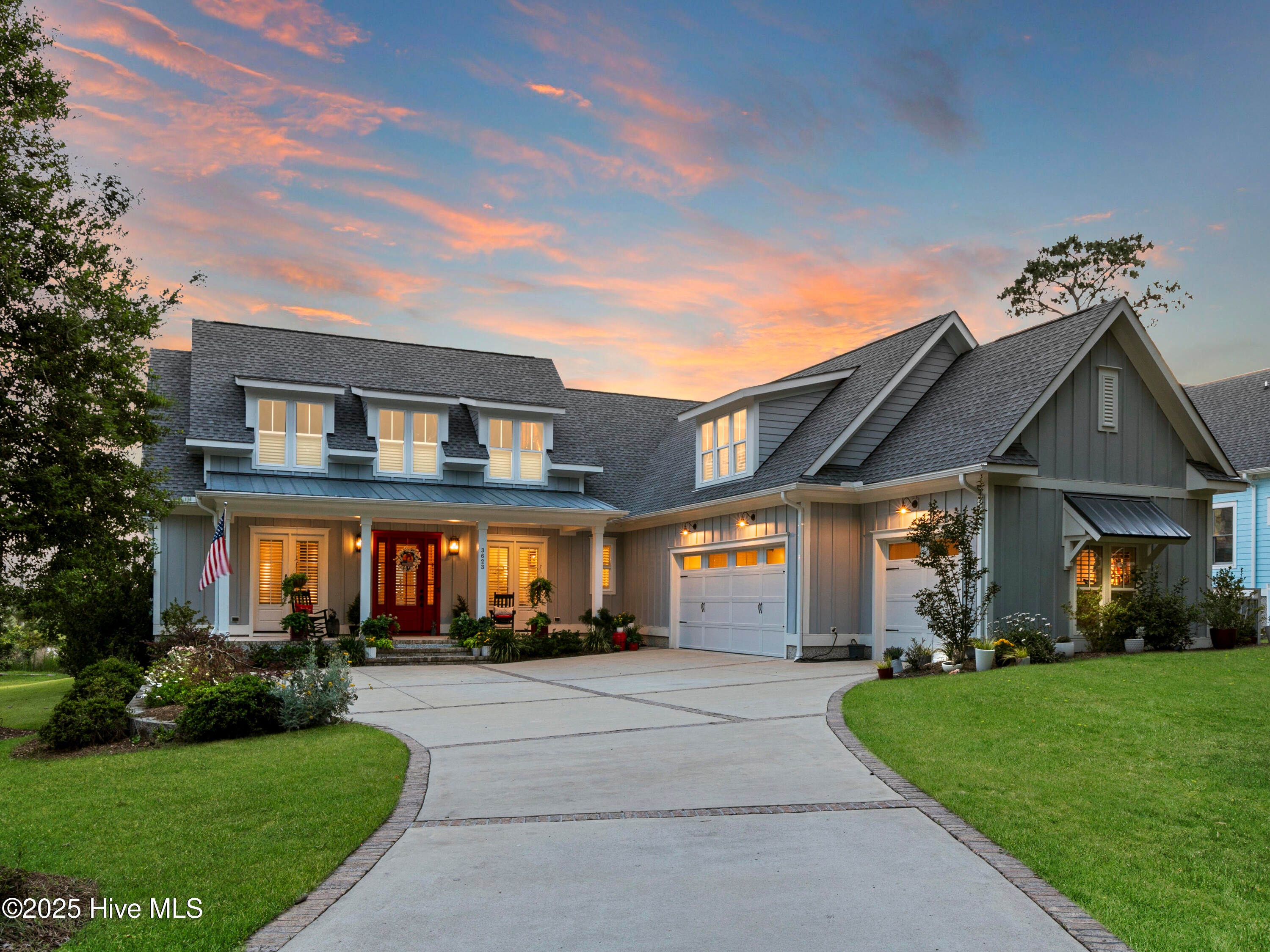 3623 White Cliffs Drive — photo