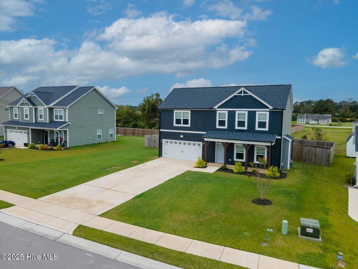 201 Fox Cove Crossing — photo