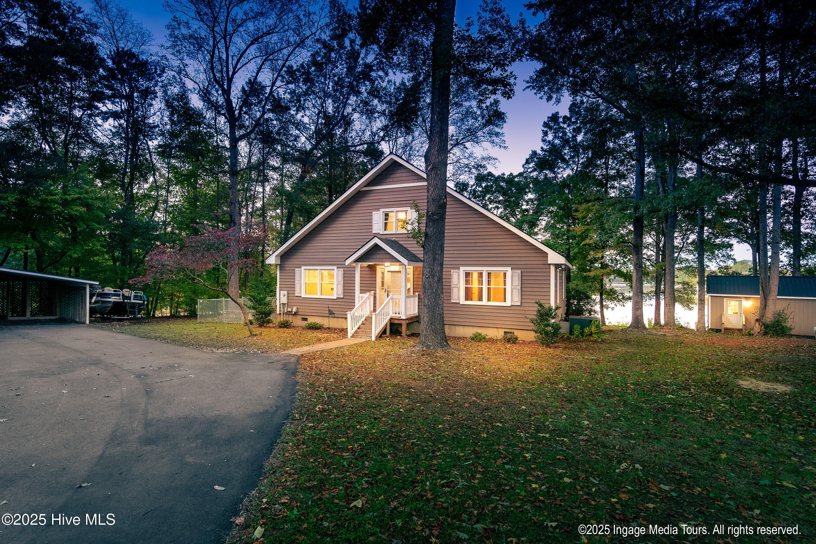 6000 Haywood Drive — photo