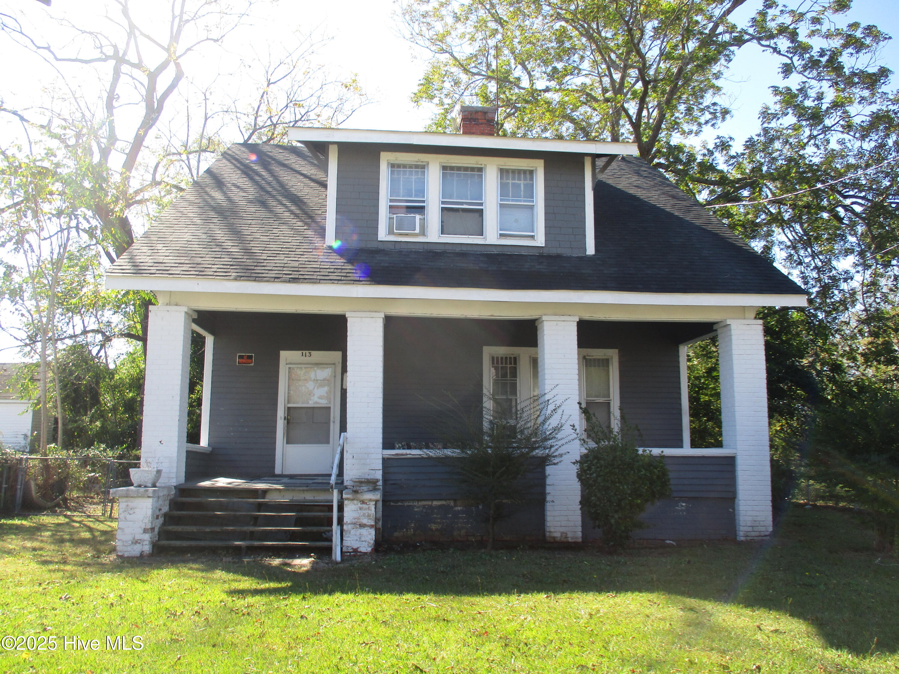 113 E Bright Street — photo