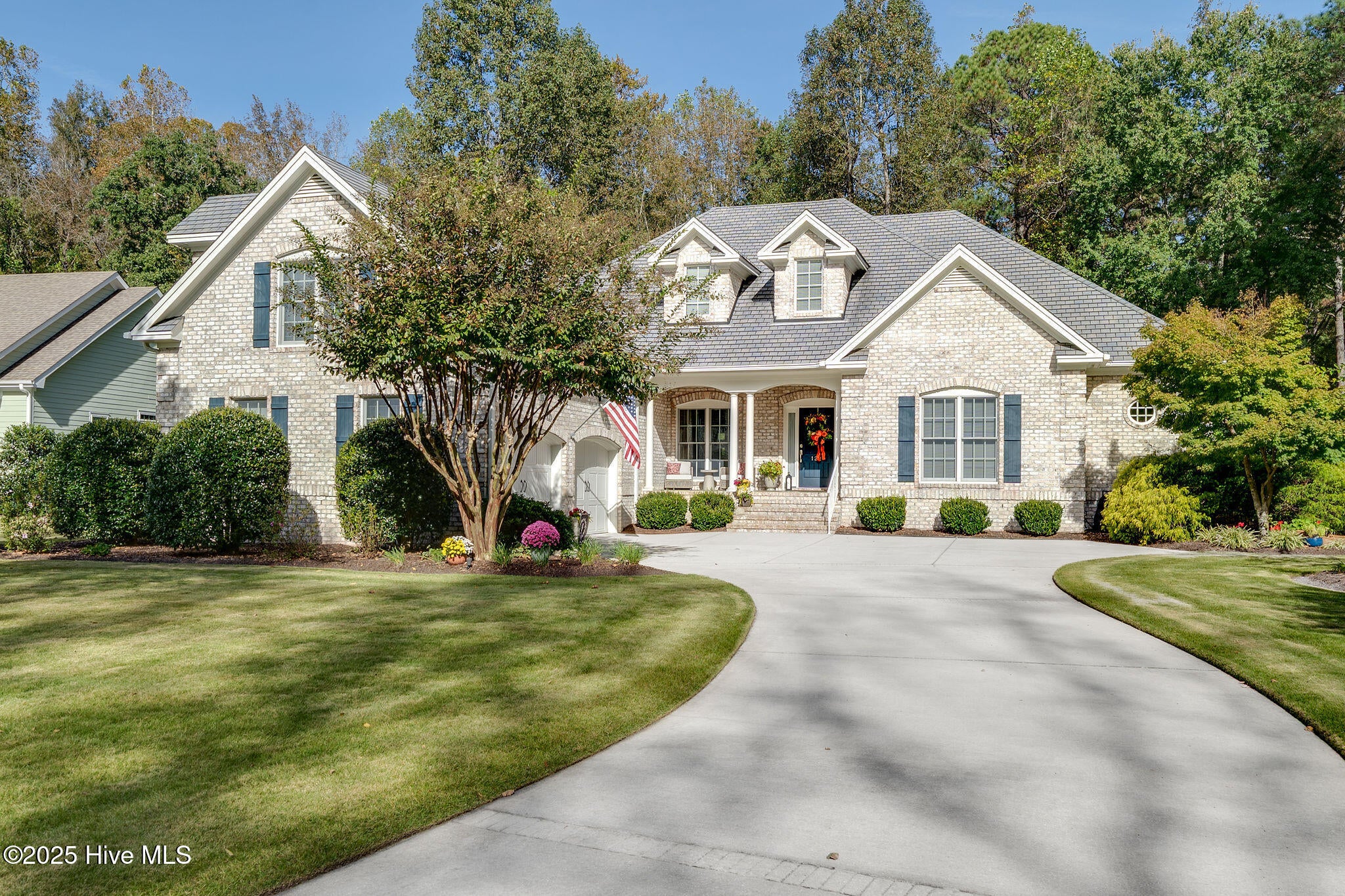 122 Willow Oaks Drive — photo