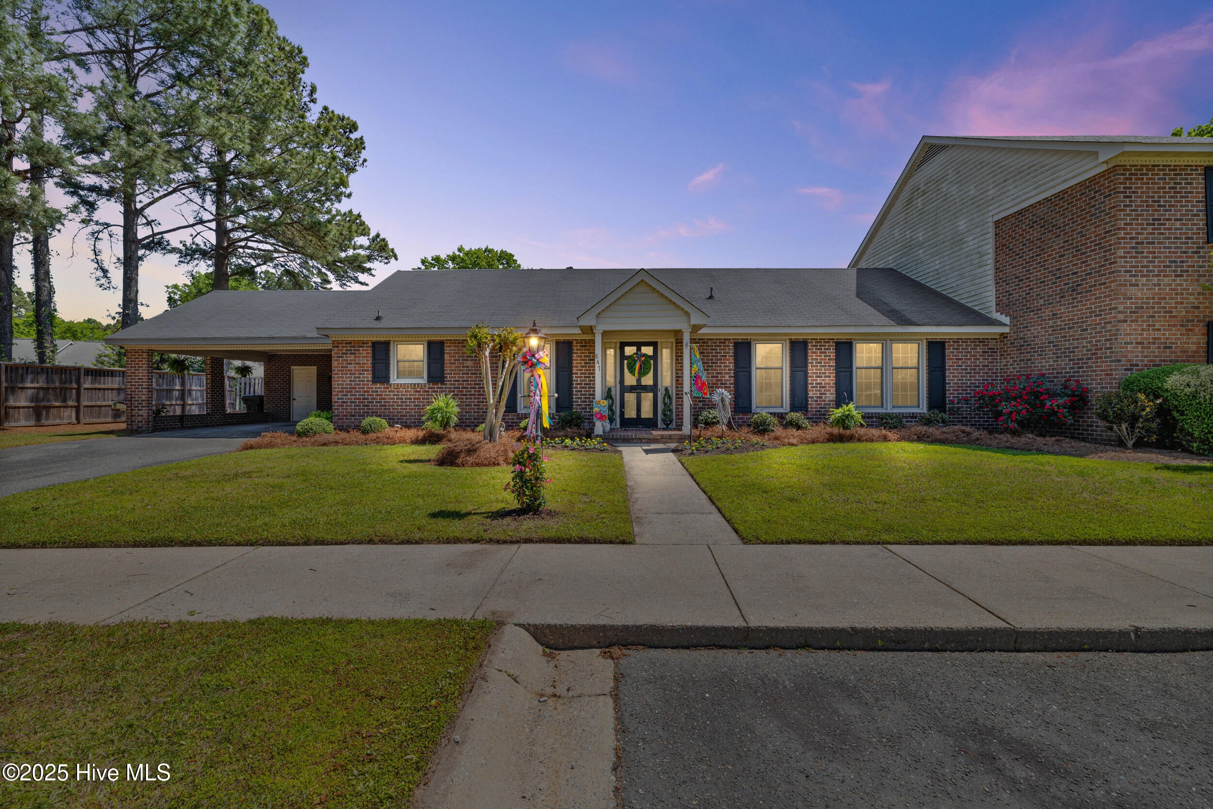 847 Westminster Lane — photo