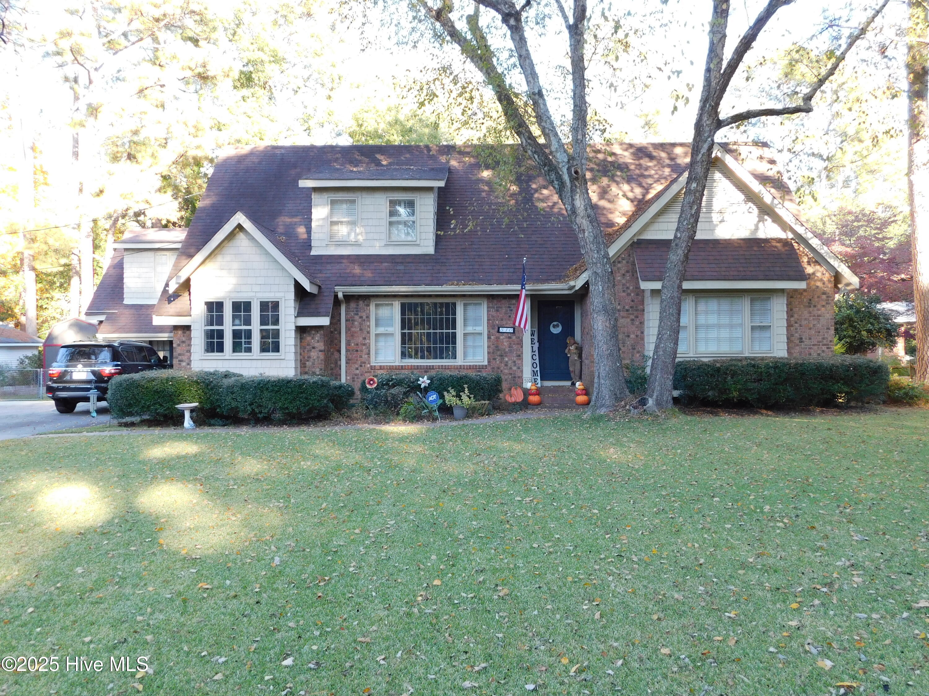 510 S Wilkinson Drive — photo