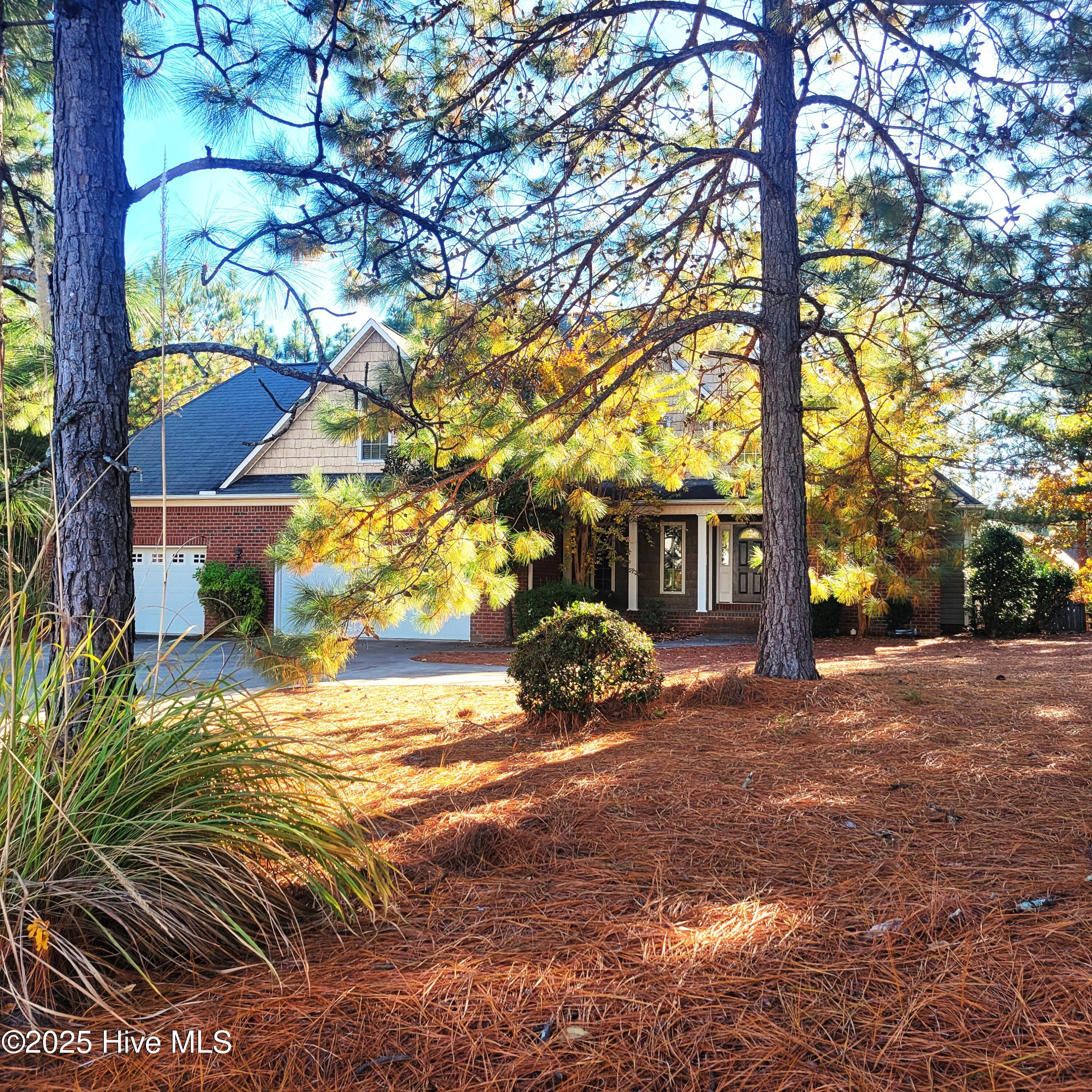 223 Longleaf Drive — photo